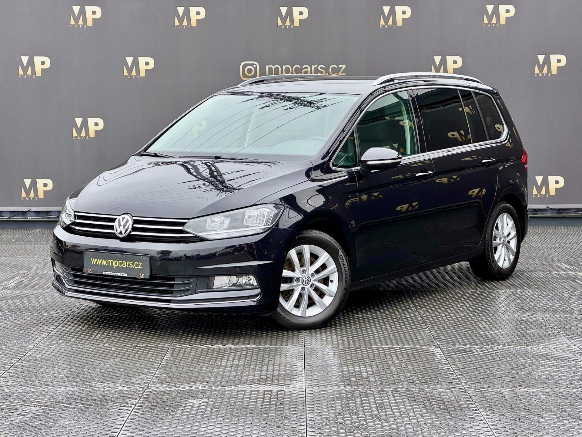 Volkswagen Touran, 1.4TSi 110kW, Highline, 7 míst