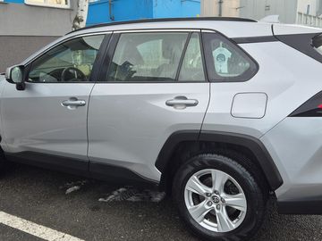 Toyota RAV4 2019 , 4x4  2.0