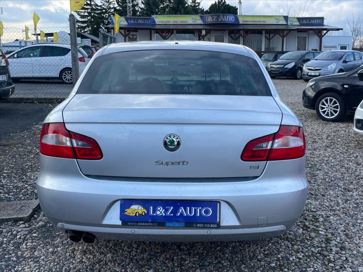 Škoda Superb, 1,8 TSI  DSG - fotka 5