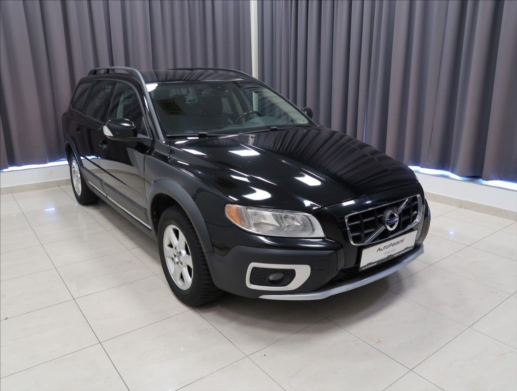 Volvo XC70, 2,4 D NAVIGACE TAŽNÉ NOVÉ V ČR - fotka 4