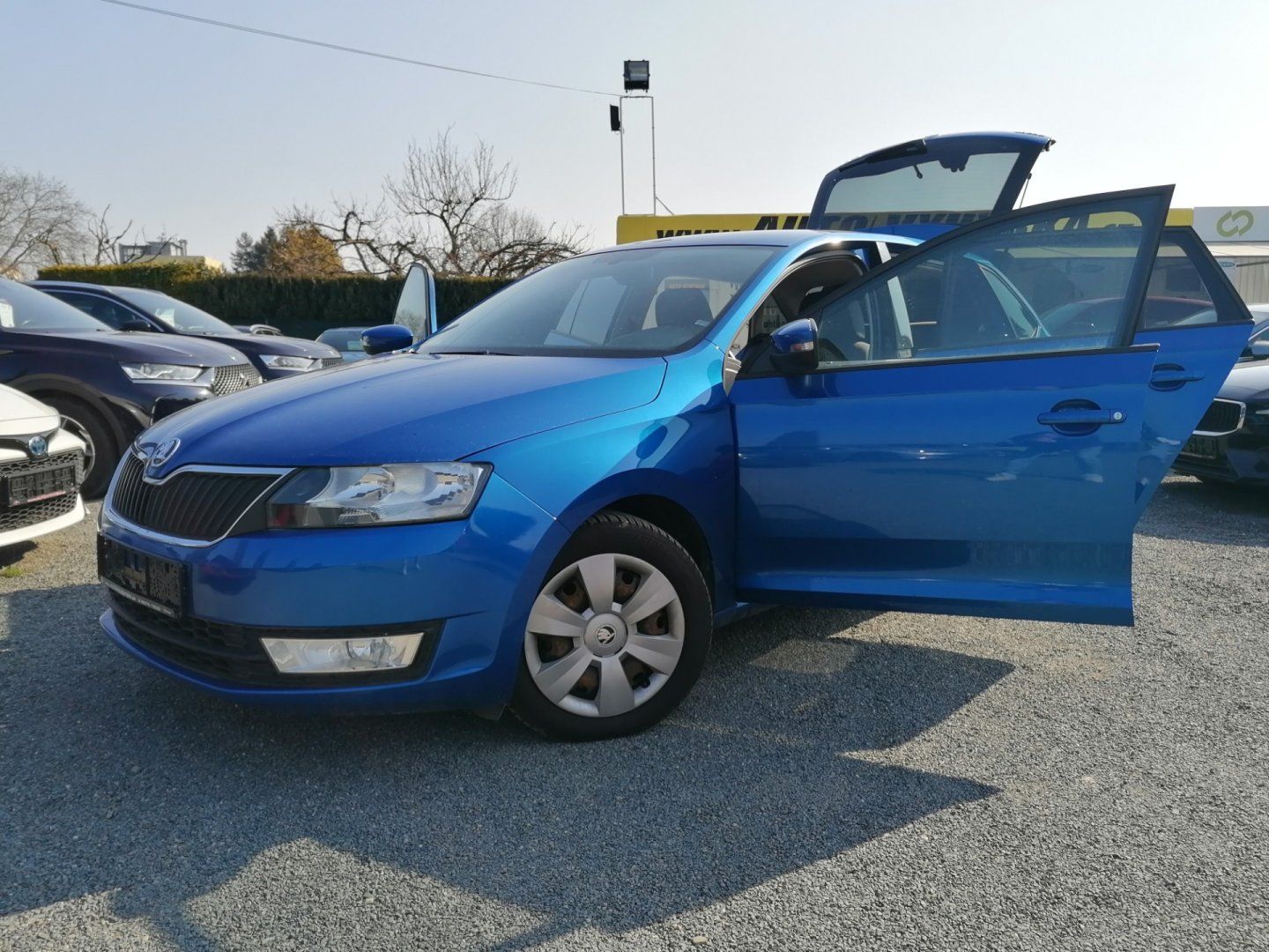 Škoda Rapid, 1.4 TDi DSG výhřevy, Tempomat