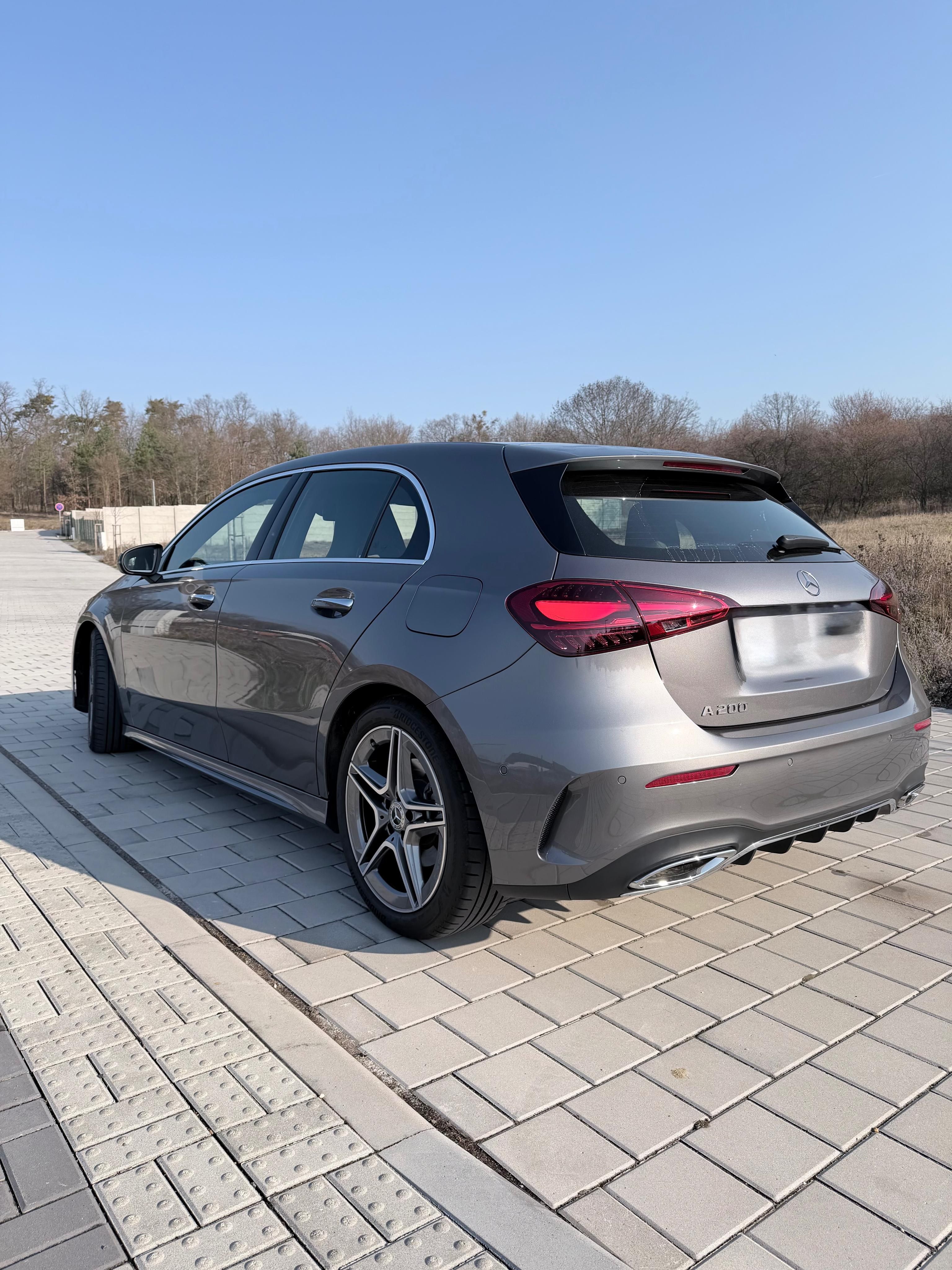 Mercedes-Benz Třídy A, A 200 AMG STYLE EDITION na OL - fotka 5