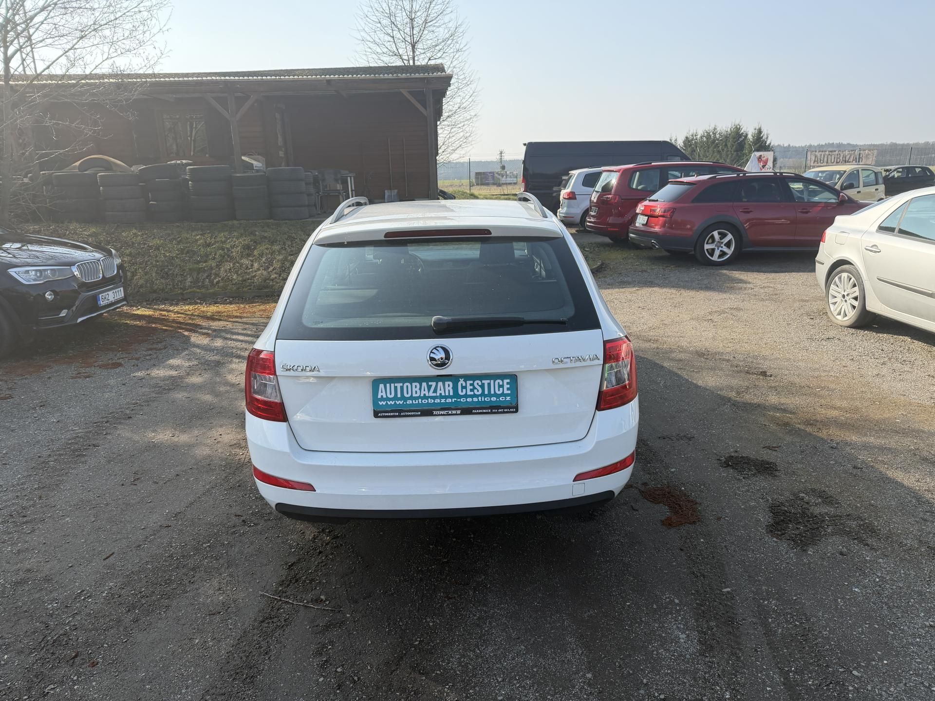 Škoda Octavia, 1.2 TSI - fotka 5