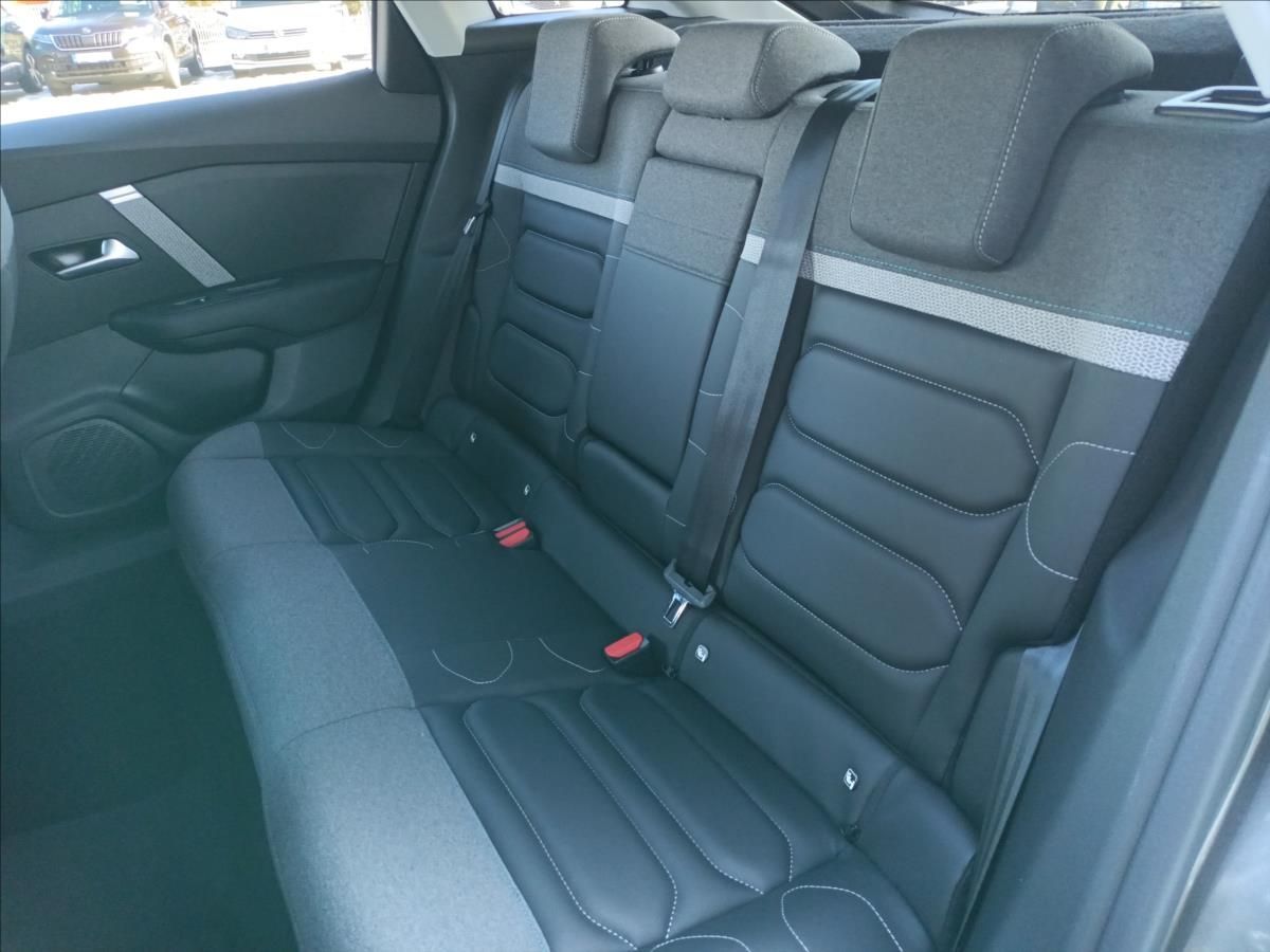 Citroën C4, MAX 1.2T - 130k, EAT8 - fotka 5