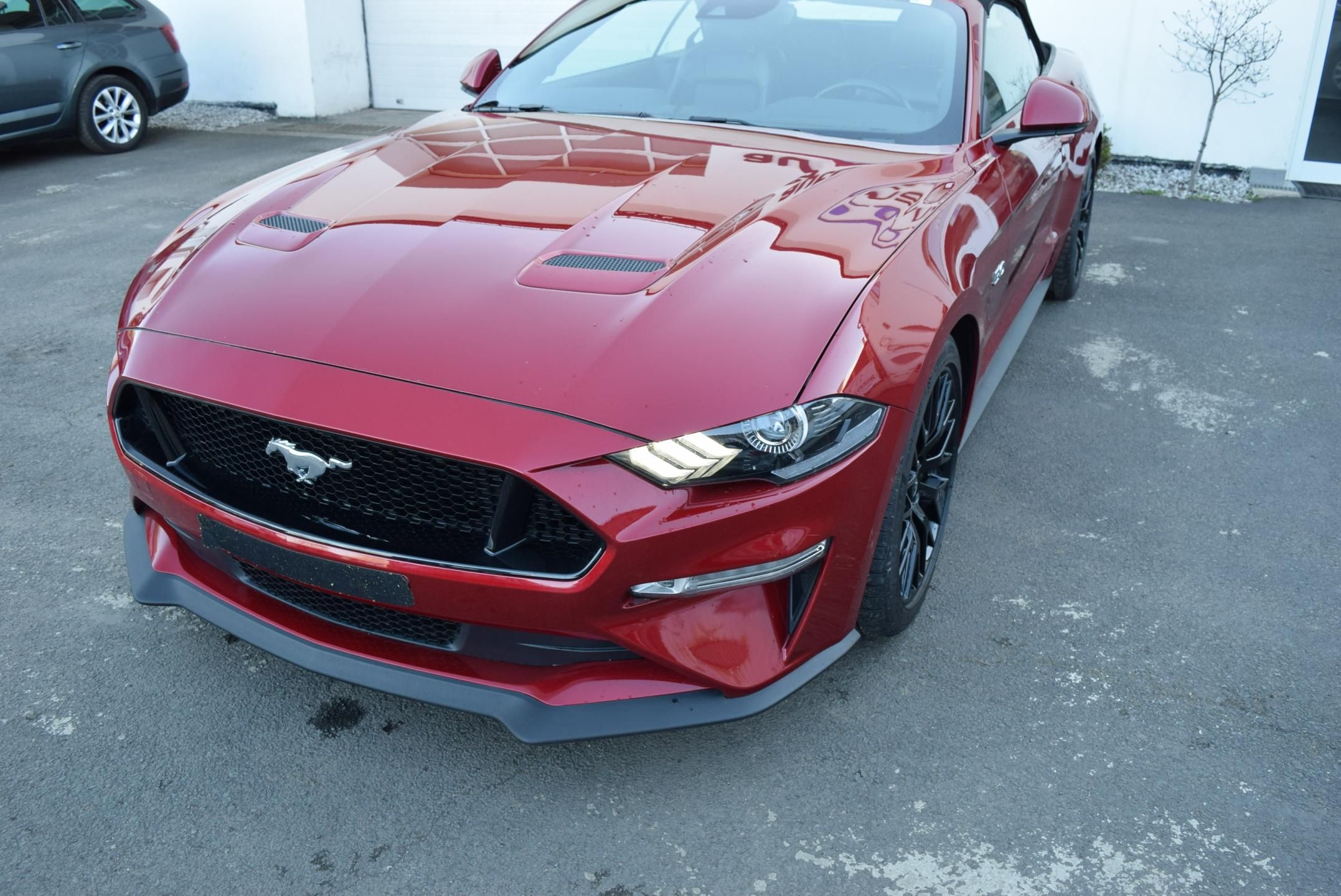 Ford Mustang, 5.0GT 330kw V8 CABRIO AUTOMAT - fotka 2
