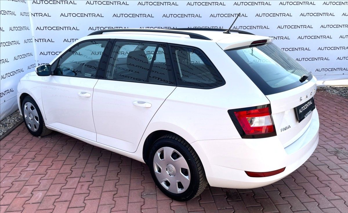 Škoda Fabia, 1,0 TSi,1.maj.,ČR,Nové rozvody - fotka 6