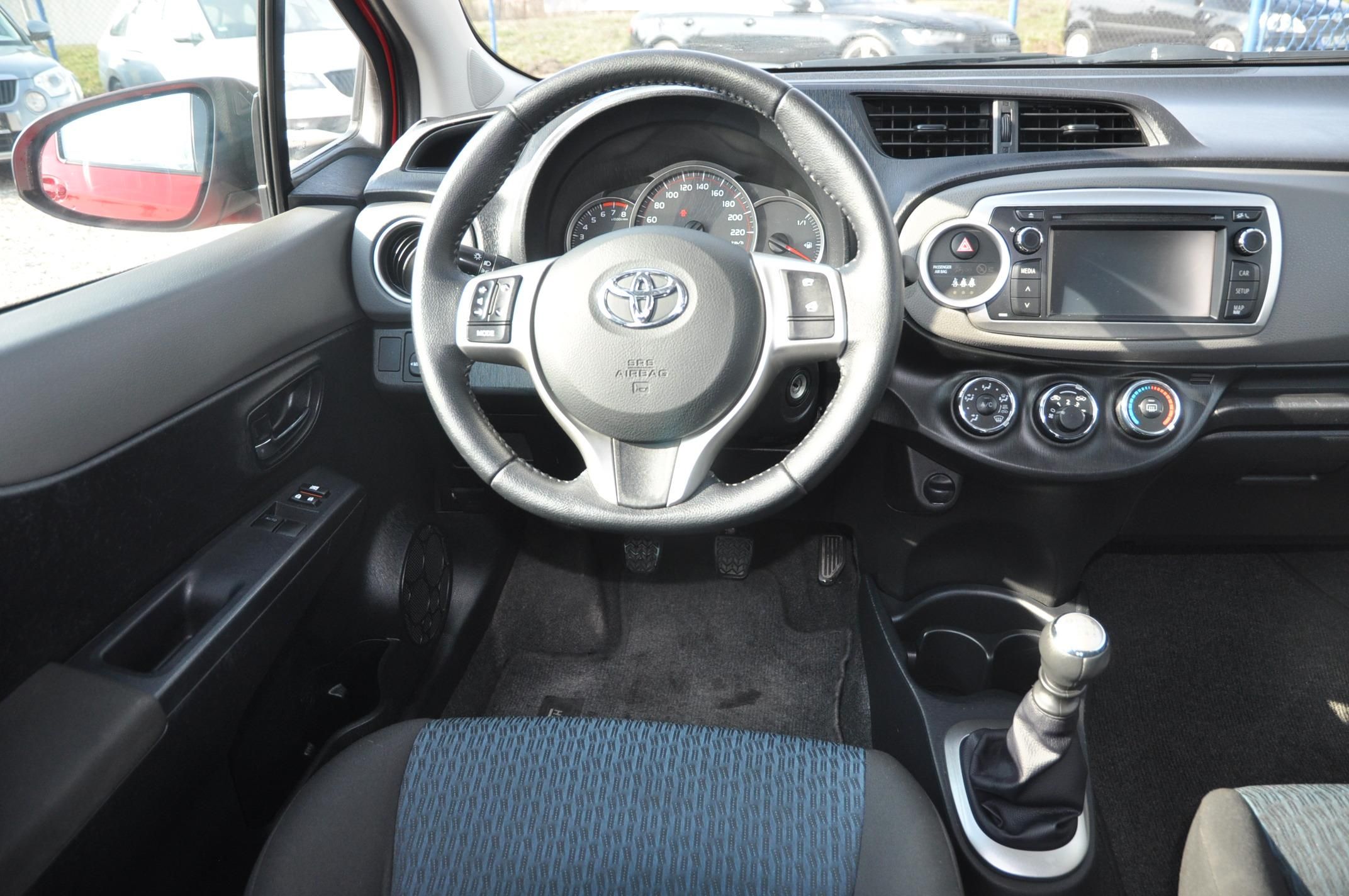 Toyota Yaris, 1.33VVT-i 73kW - fotka 5