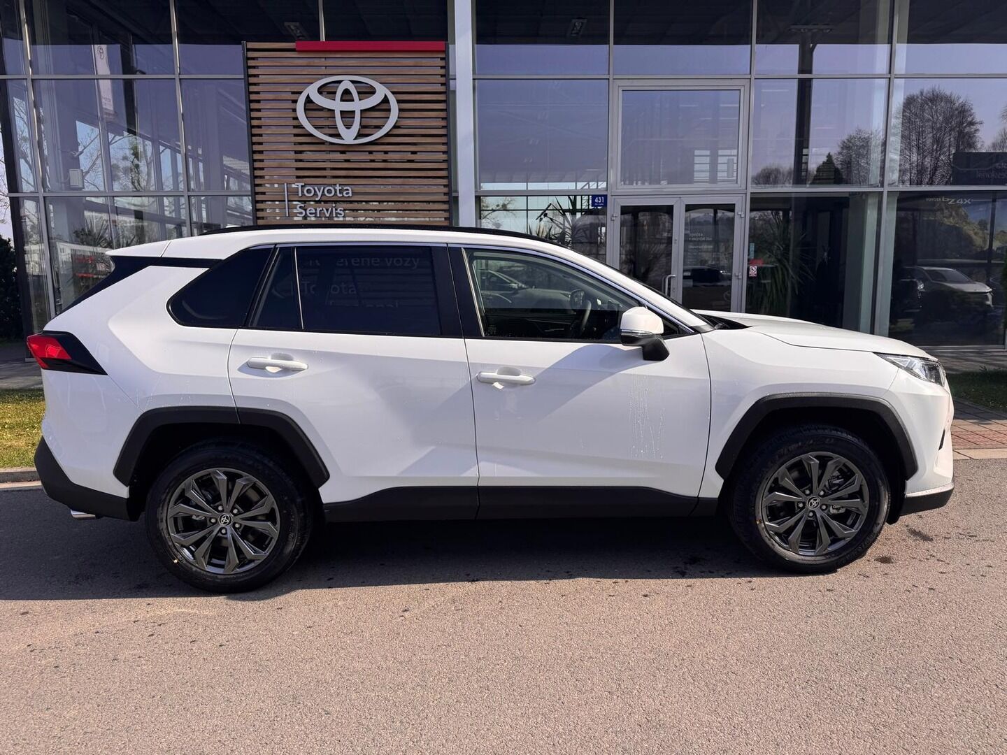 Toyota Rav4, Comfort Style 4x4 - fotka 2