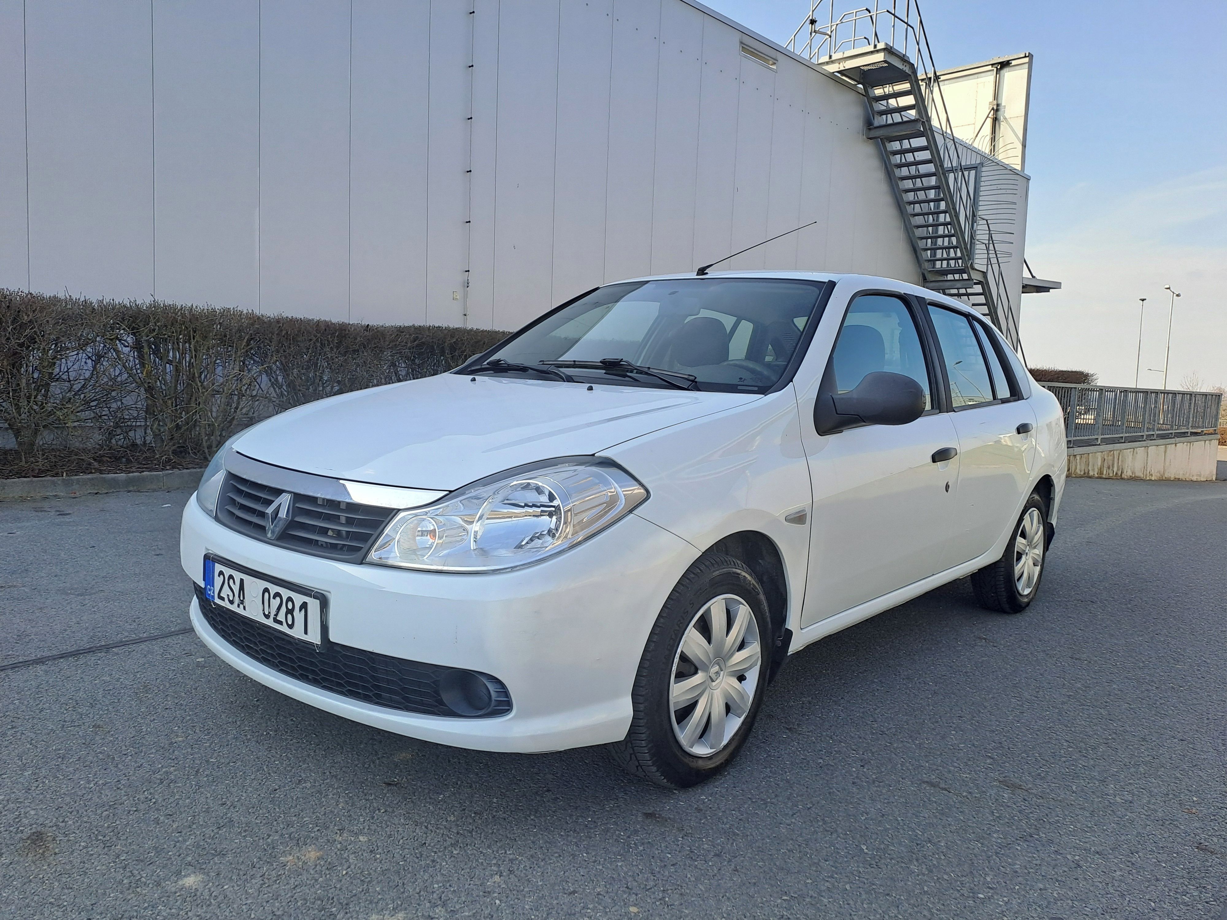Renault Thalia, 1.2i ČR 2.MAJ POUZE 81 940KM - fotka 3