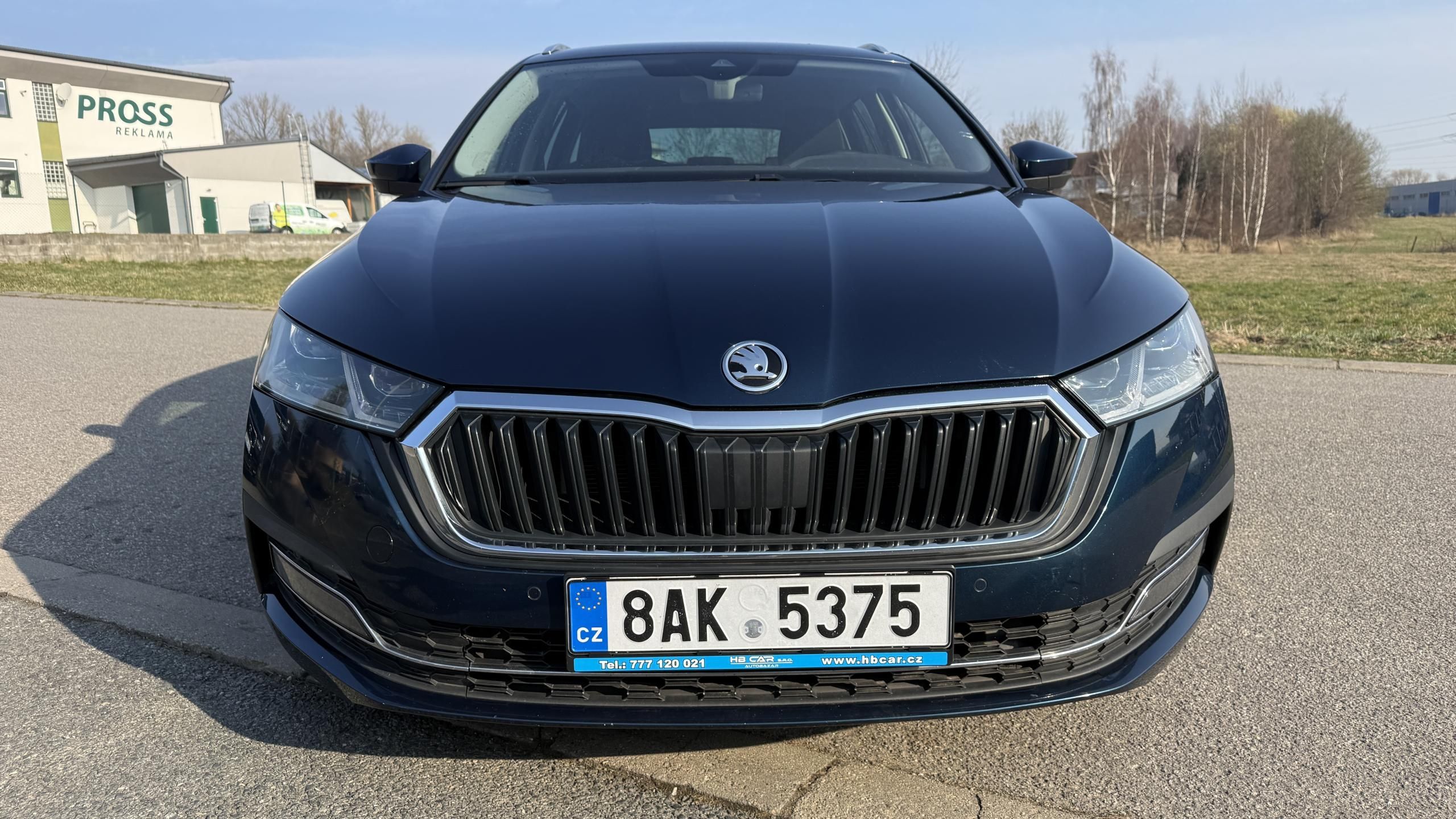 Škoda Octavia, 2.0 TDI 110KW DSG SERVIS ŠKODA - fotka 3