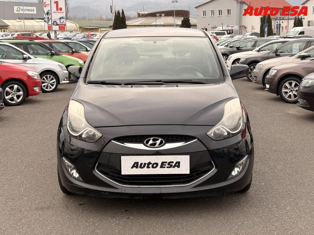 Hyundai i20, 1.4,AC,tažné - fotka 2