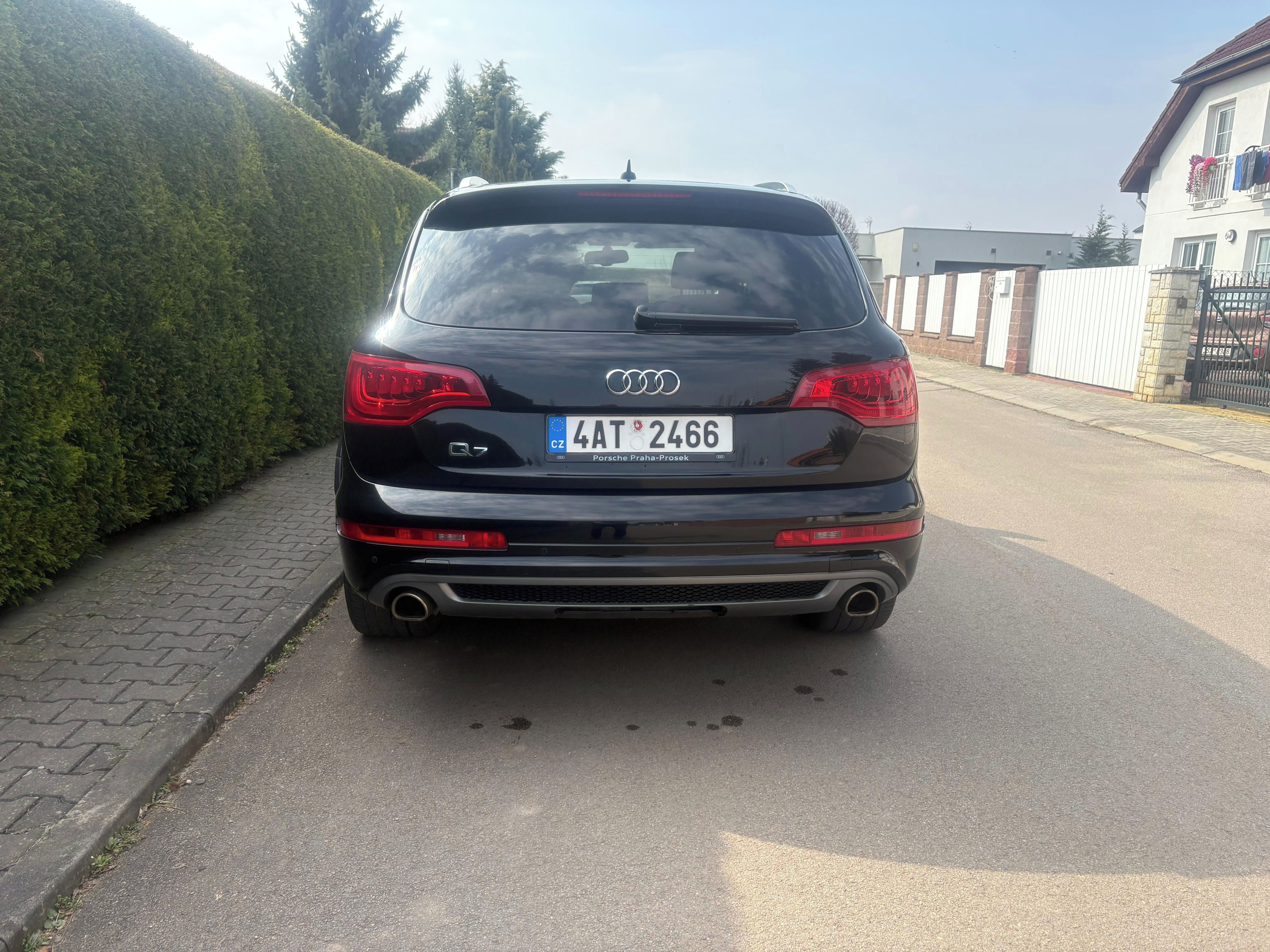 Audi Q7, 3,0 TDi / 180 kW ČR - fotka 5