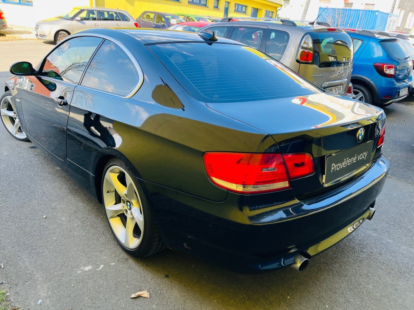 BMW Řada 3, 3.0 i BENZÍN 225 kW - fotka 5