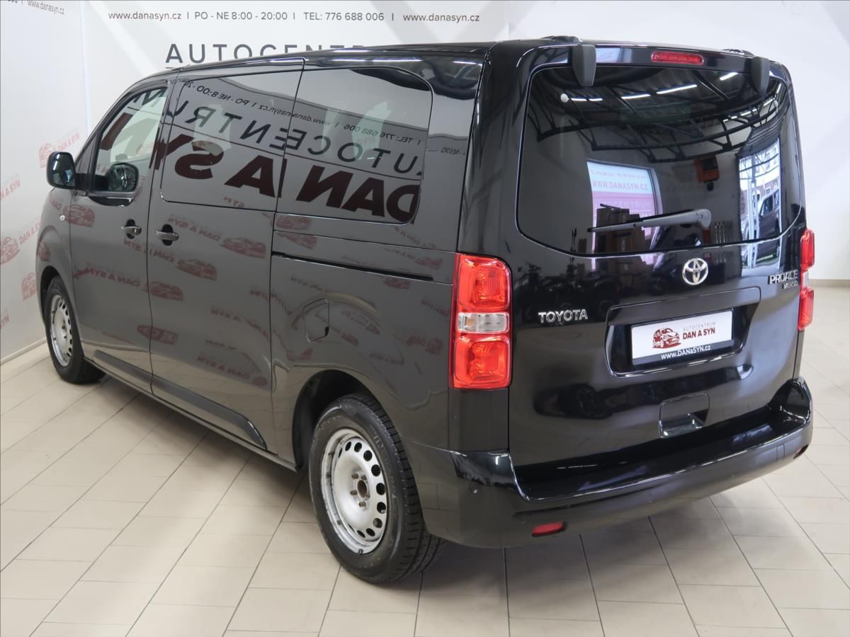 Toyota Proace Verso, 2,0 D-4D "Family" 1.maj. 7 mís - fotka 6