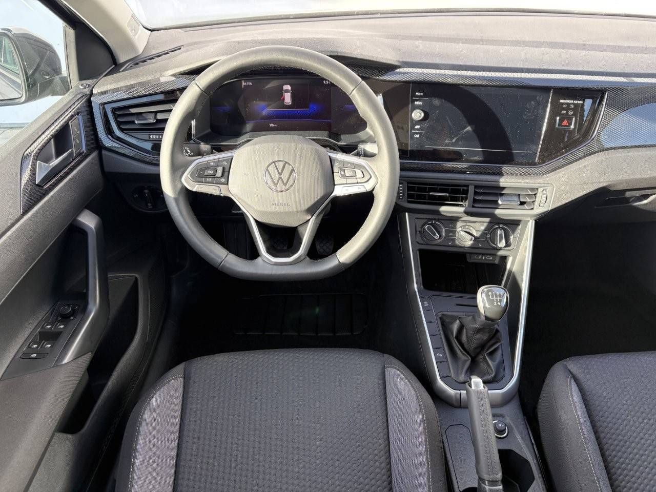 Volkswagen Polo, People 5G 1,0TSI - fotka 6