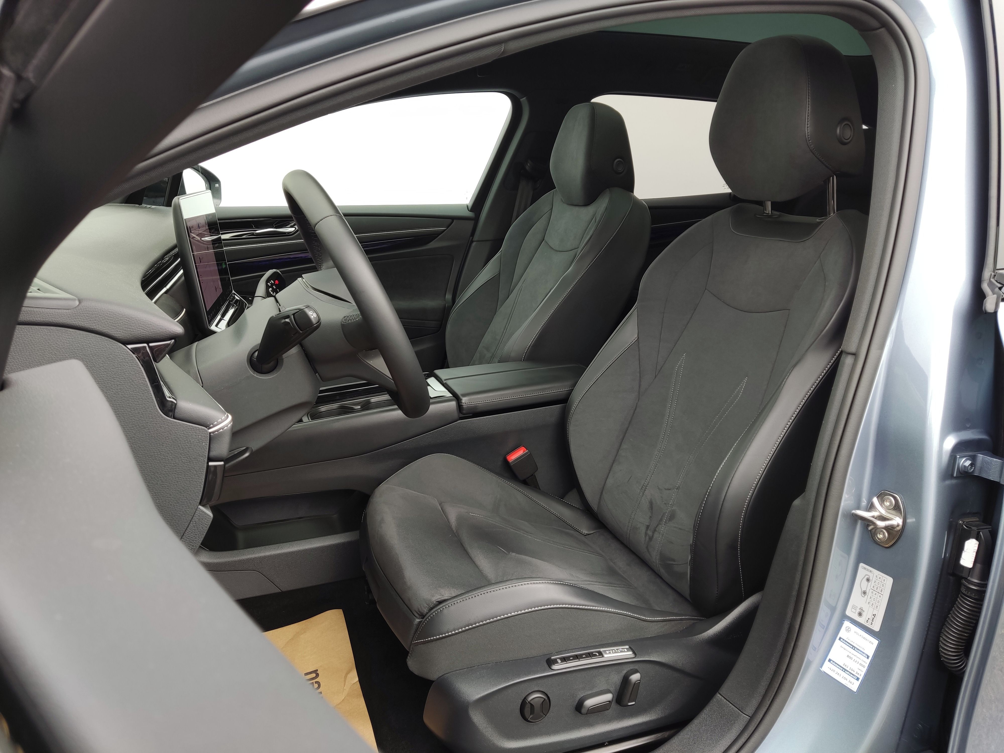 Volkswagen ID.7 Tourer, 210 kW 86 kWh Pro S People - fotka 6