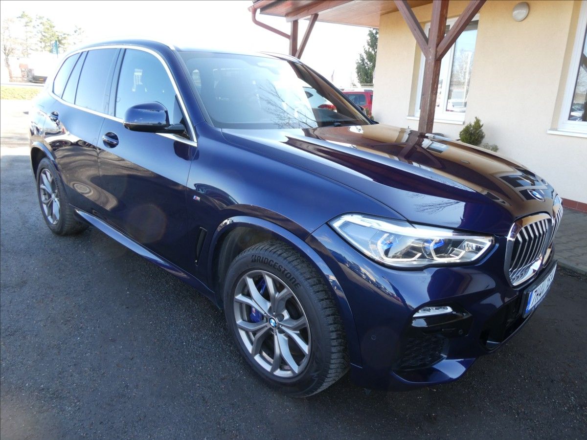BMW X5, 3,0 xDrive30d 195kW MPaket,DPH