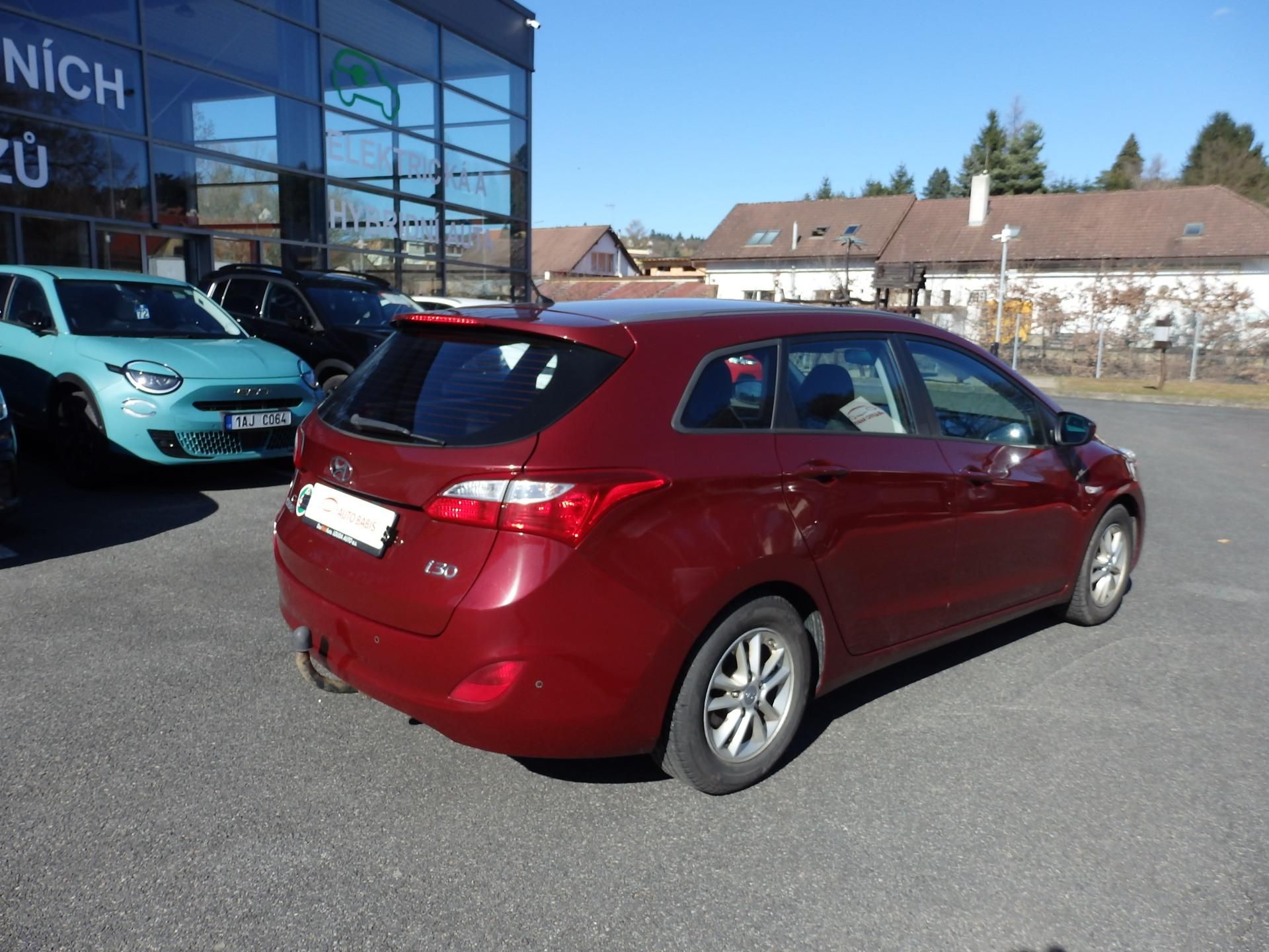Hyundai i30, 1.6i 88kw kombi - fotka 4