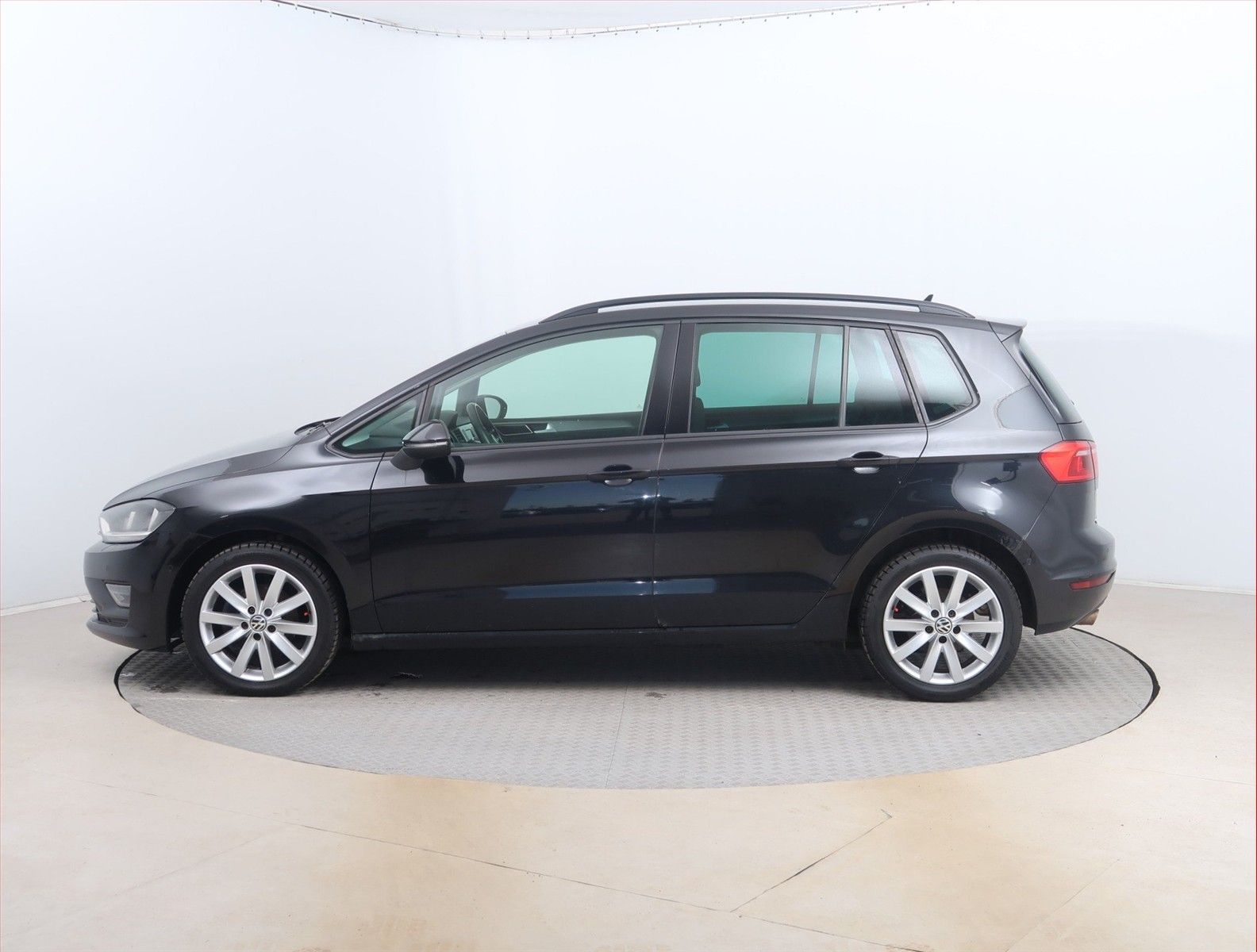 Volkswagen Golf Sportsvan, 1.6 TDI, Navi - fotka 3