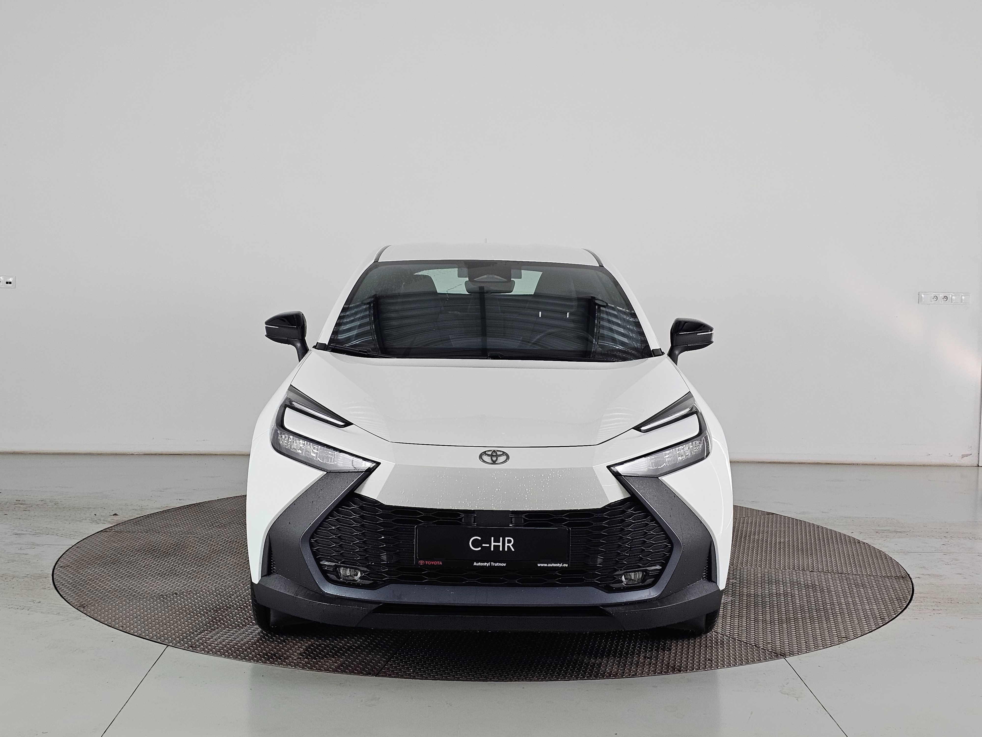 Toyota C-HR, 1.8HEV 140k COMFORT 2x4 - fotka 4