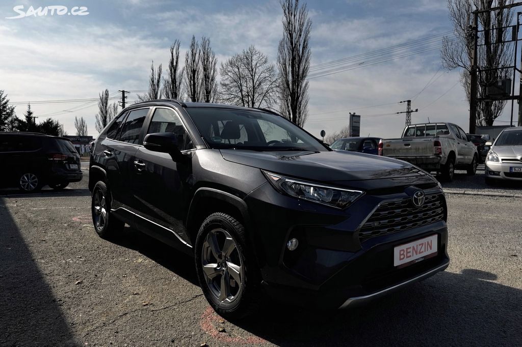 Toyota Rav4, fotka 2