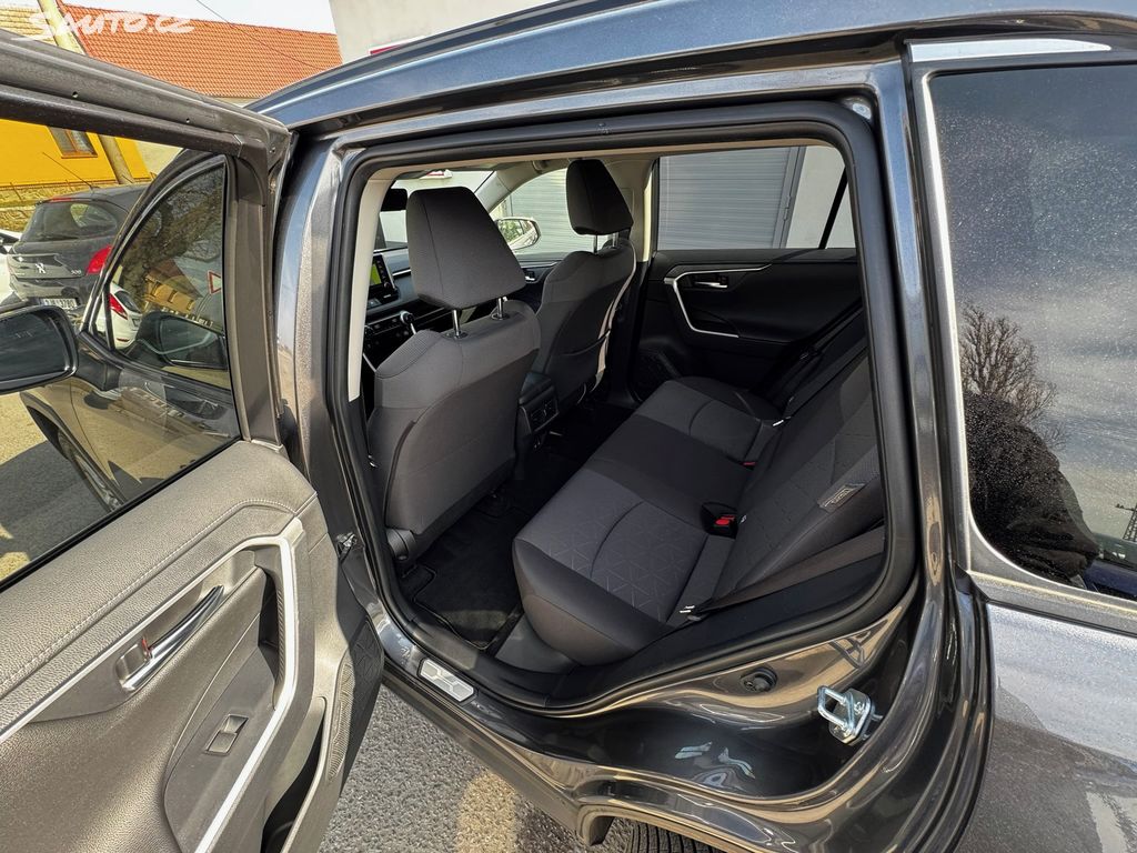 Toyota Rav4, fotka 18
