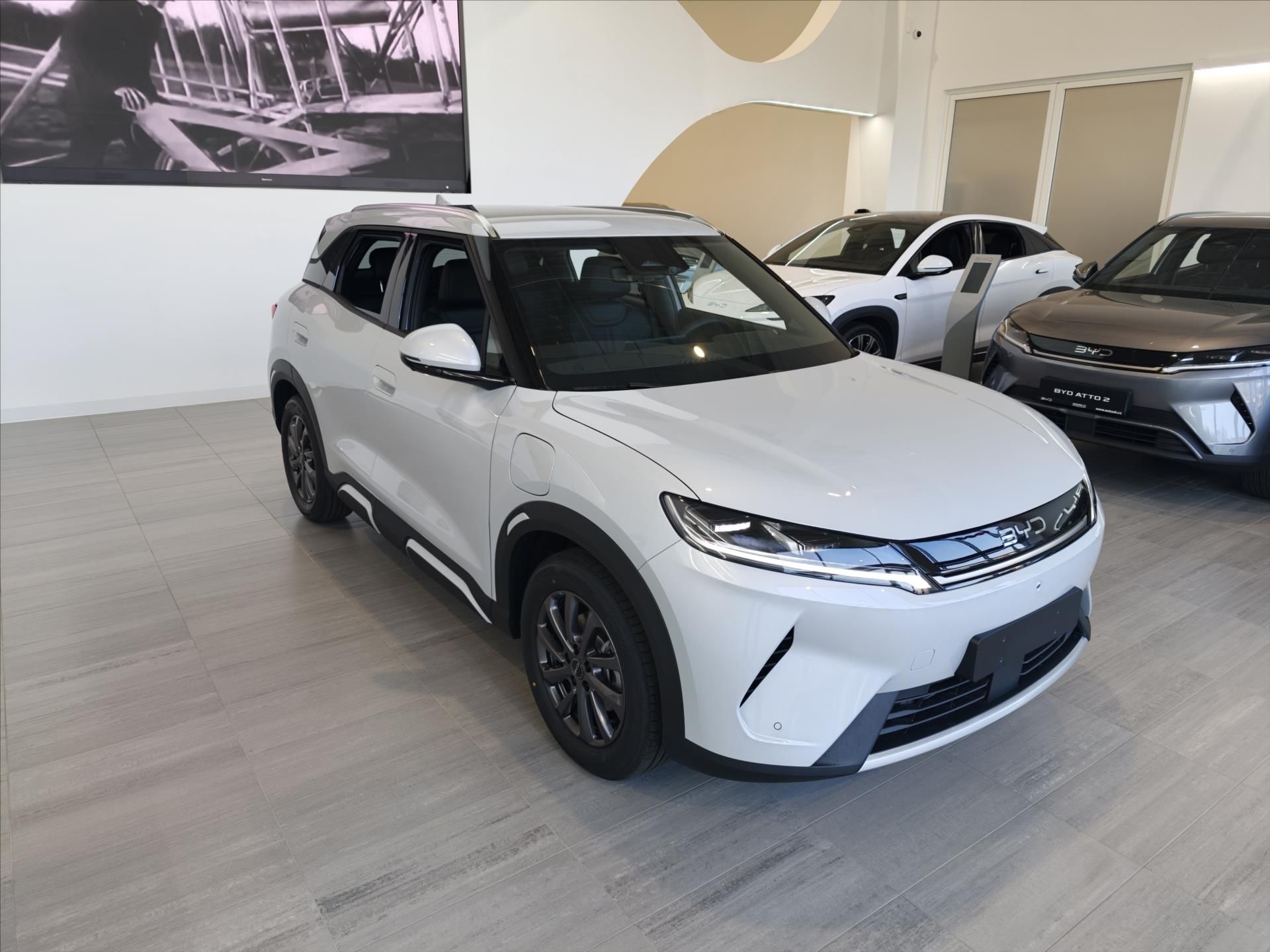 BYD ATTO 2, 1,5 DM-i  156 Kw Boost