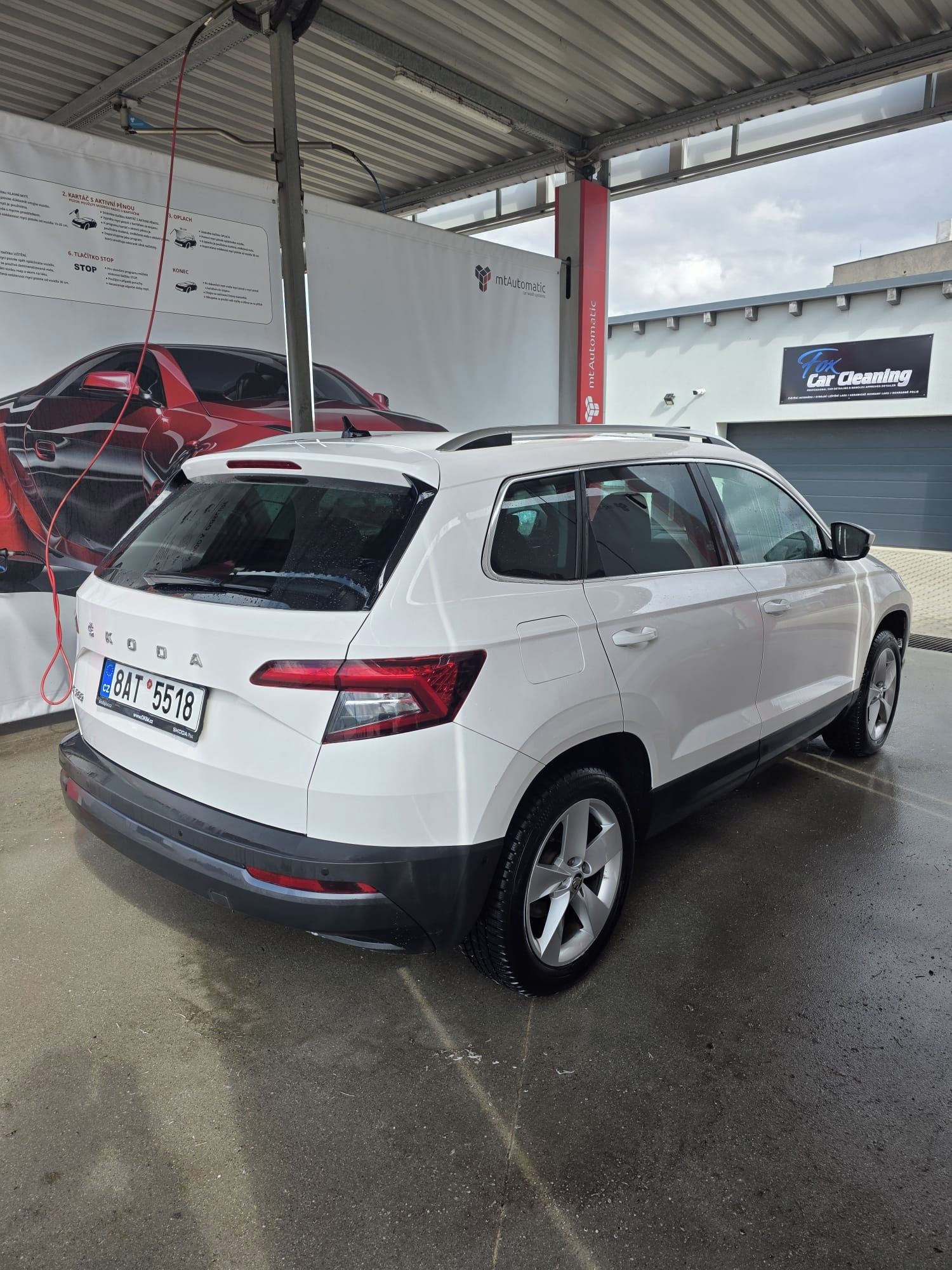 Škoda Karoq, 1,0 TSI STYLE COMFORT ACC, KAM - fotka 4