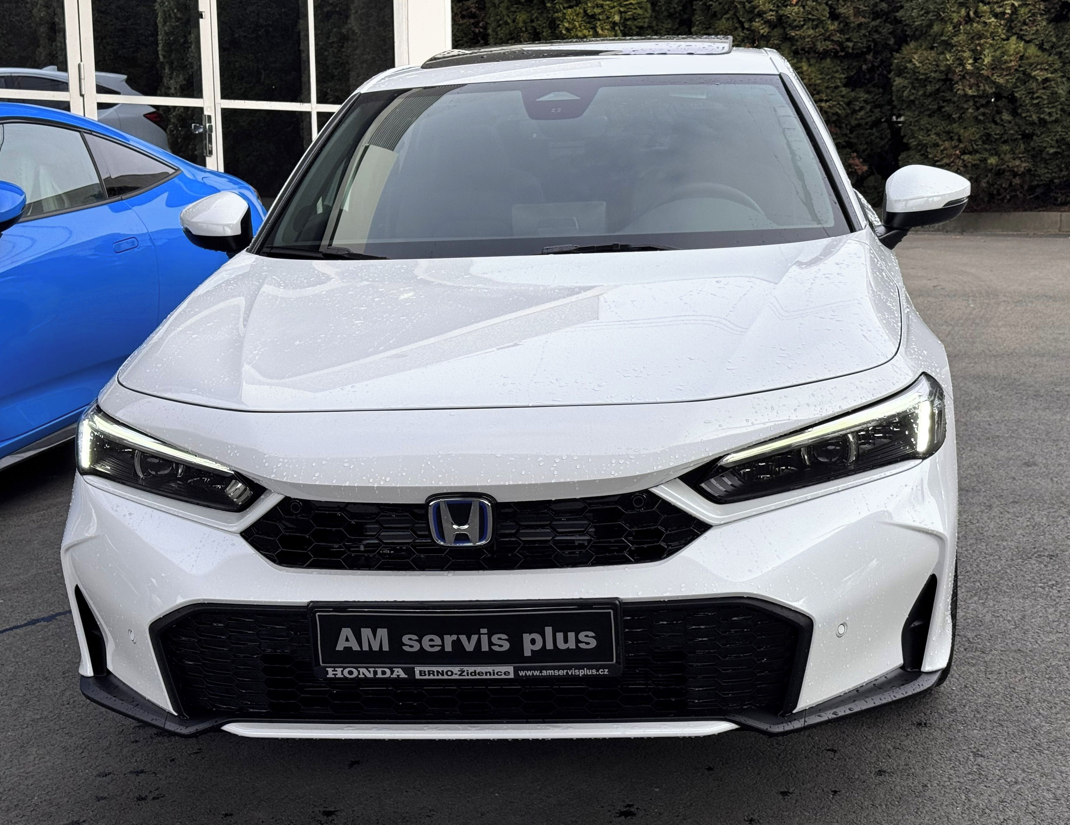 Honda Civic, 2.0e:HEV Advance - fotka 3