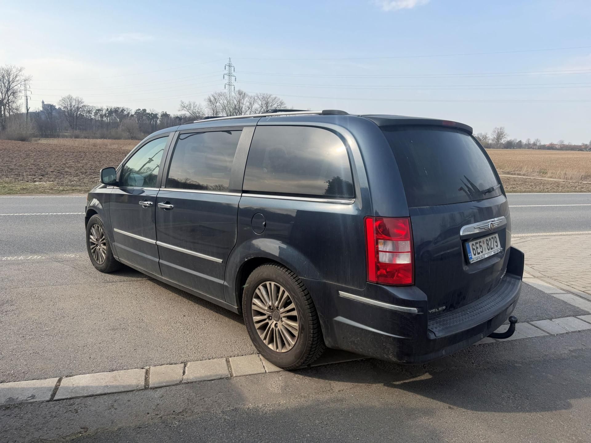 Chrysler Grand Voyager, 3,8 V6 LPG Limited 2008 - fotka 3