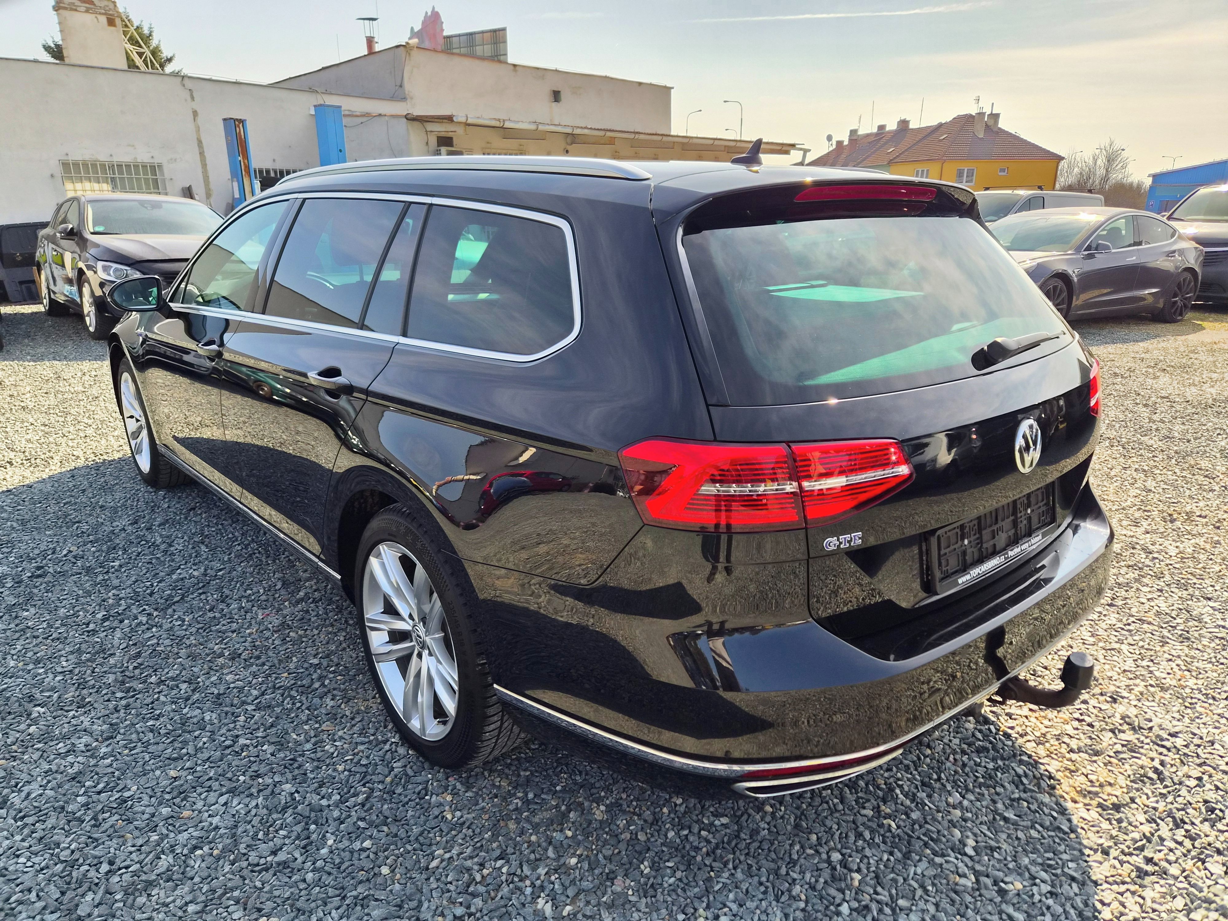 Volkswagen Passat, GTE 1.4 TSI 12/2016 PANORAMA - fotka 5