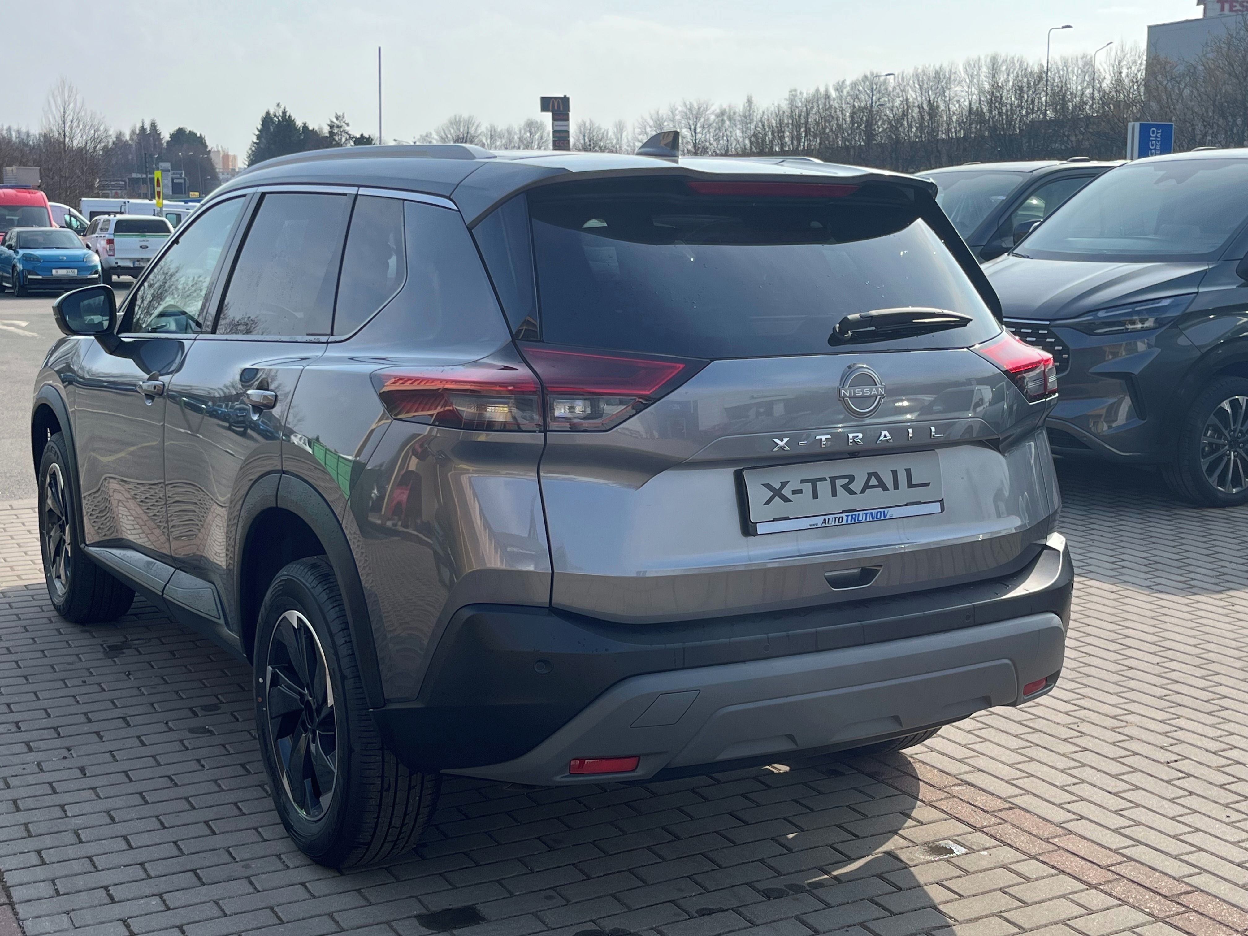 Nissan X-Trail, 1.5 VC-T MHEV 120kW N-Connecta - fotka 3