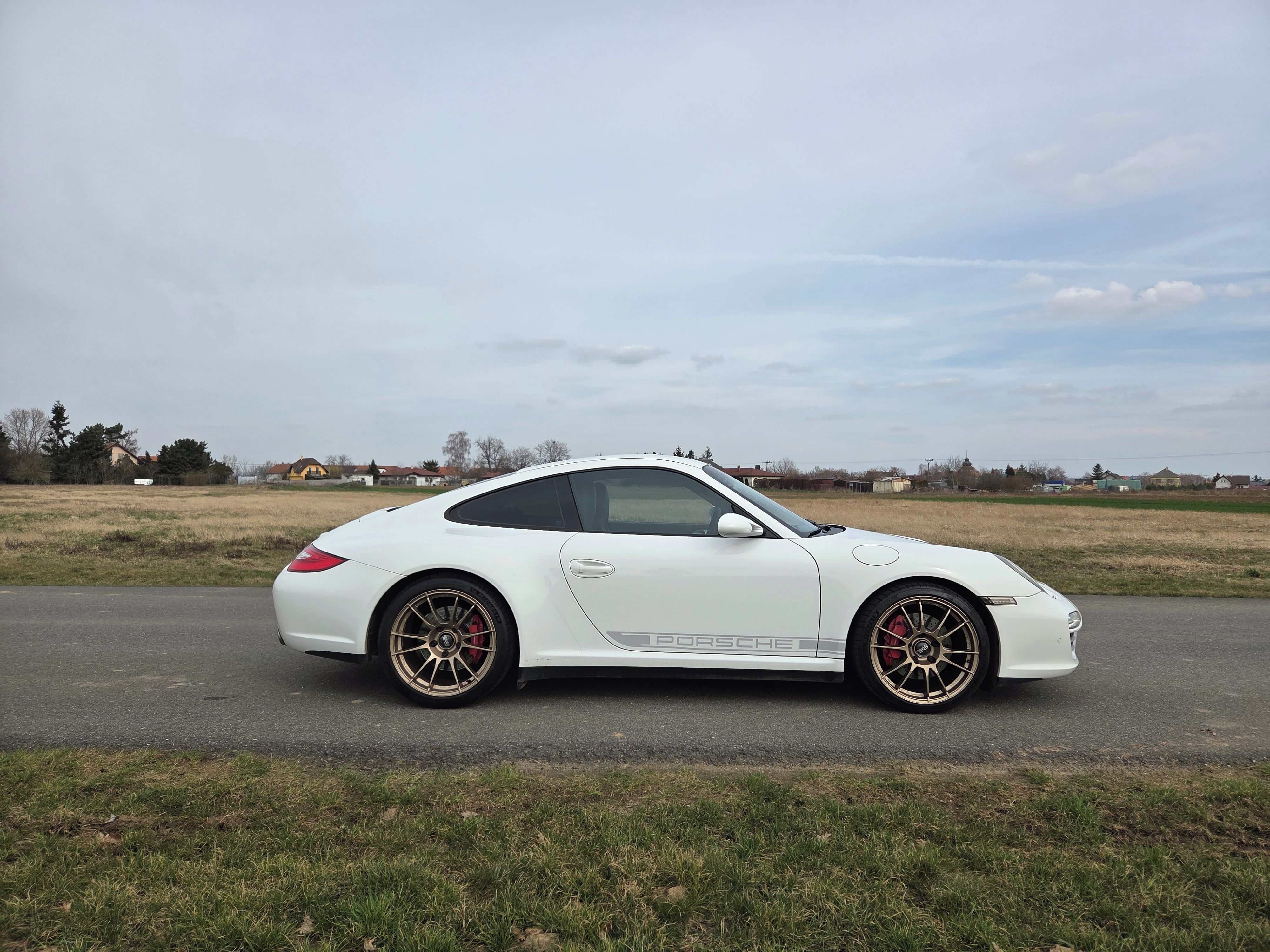Porsche 911, Carrera 4S - fotka 5