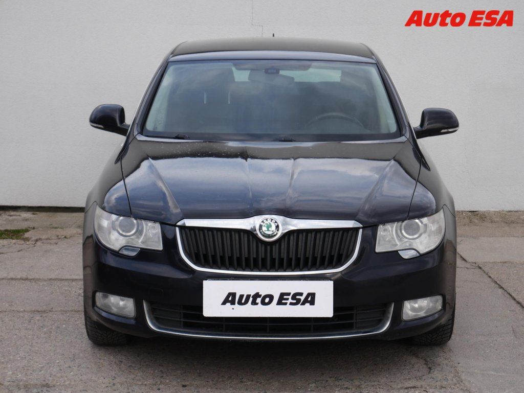 Škoda Superb, 2.0 TDi,Ambition - fotka 2