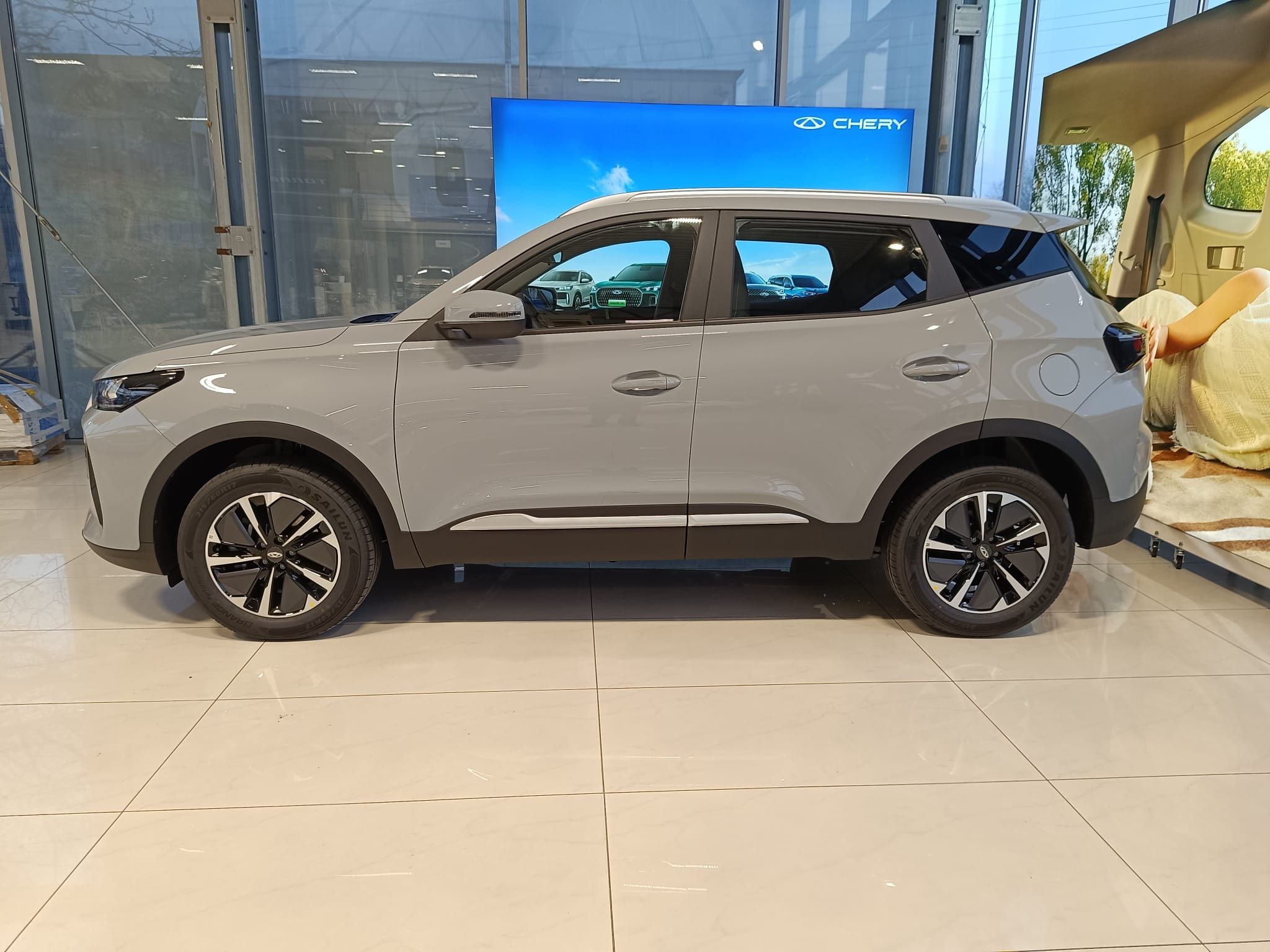 Chery Tiggo 4 HEV, COMFORT 1.5 IDHE HEV - fotka 4