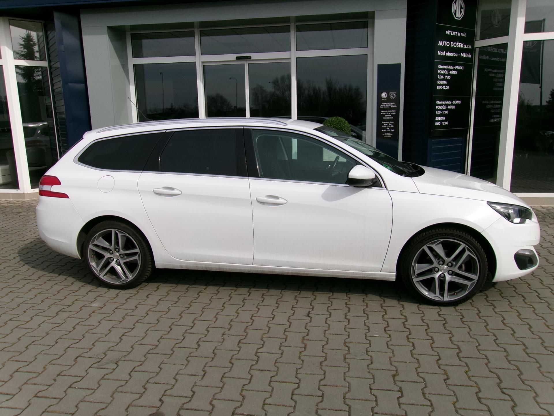 Peugeot 308, sw automat - fotka 2
