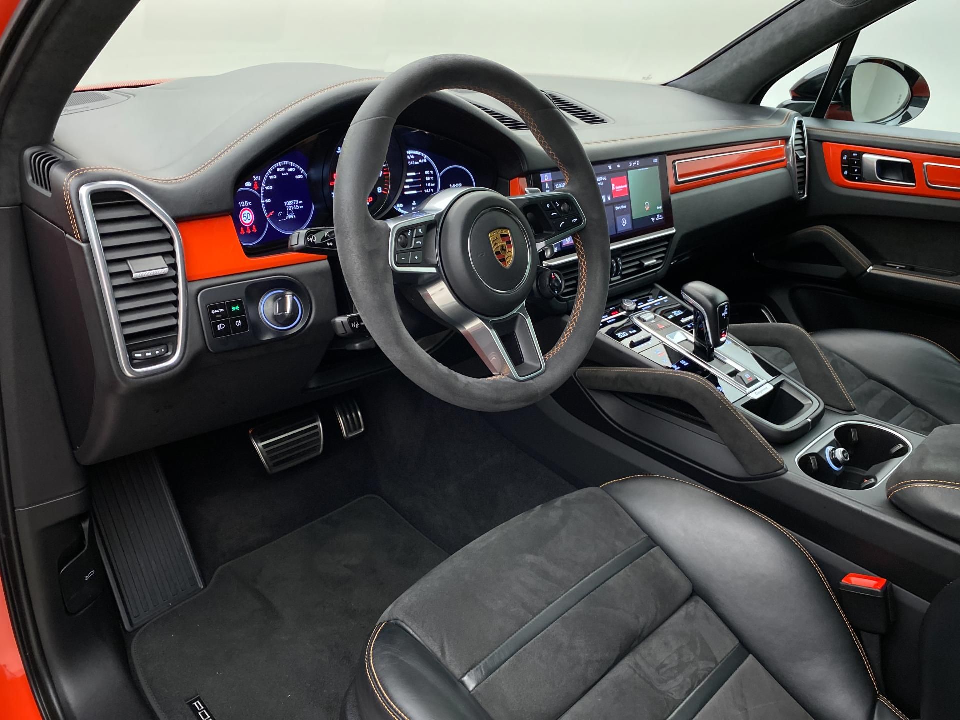 Porsche Cayenne, GTS 4.0 V8 4x4 AUT CZ - fotka 4