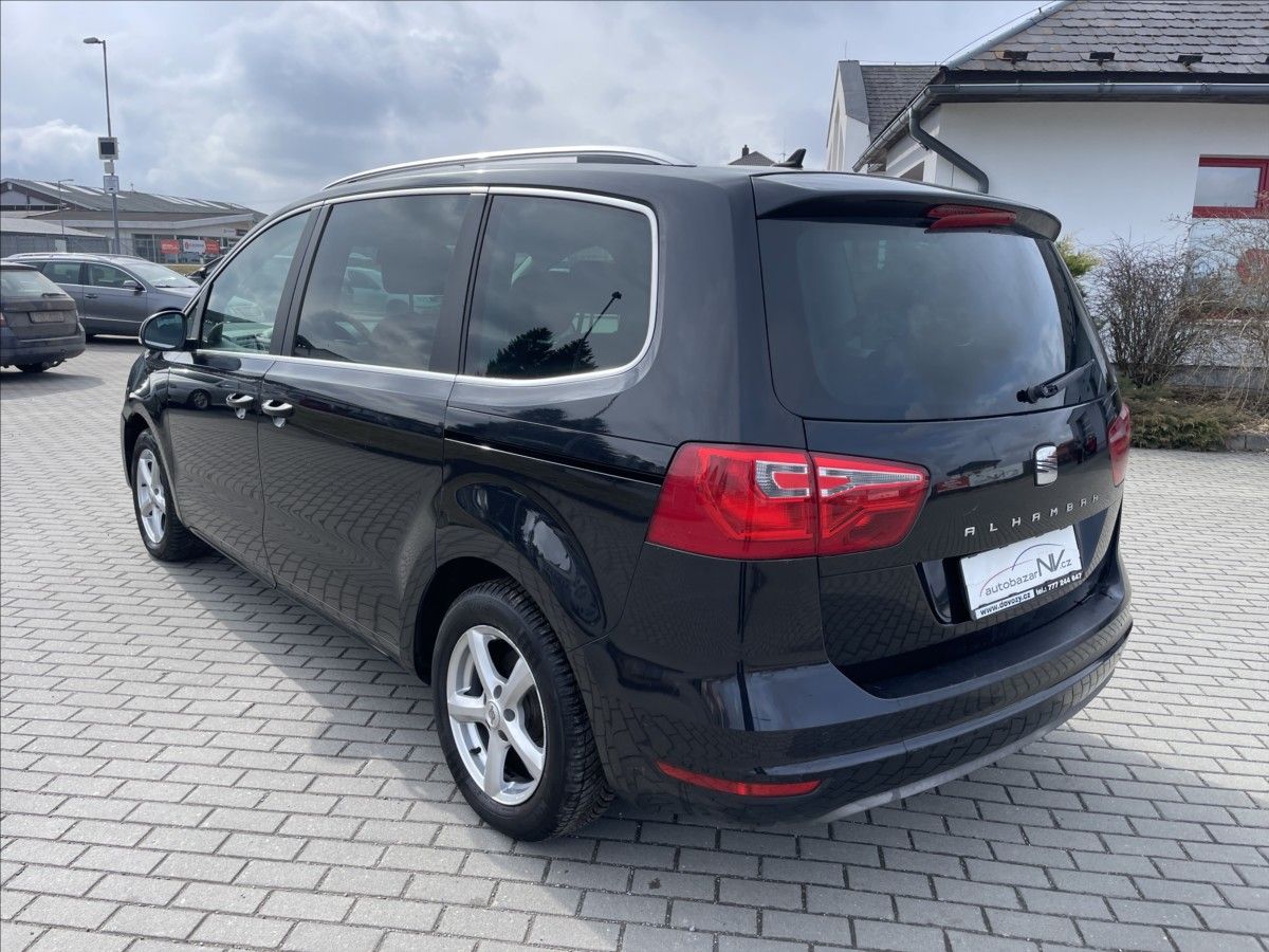Seat Alhambra, 1,4 TSi 110kw Automat 7míst GP - fotka 3