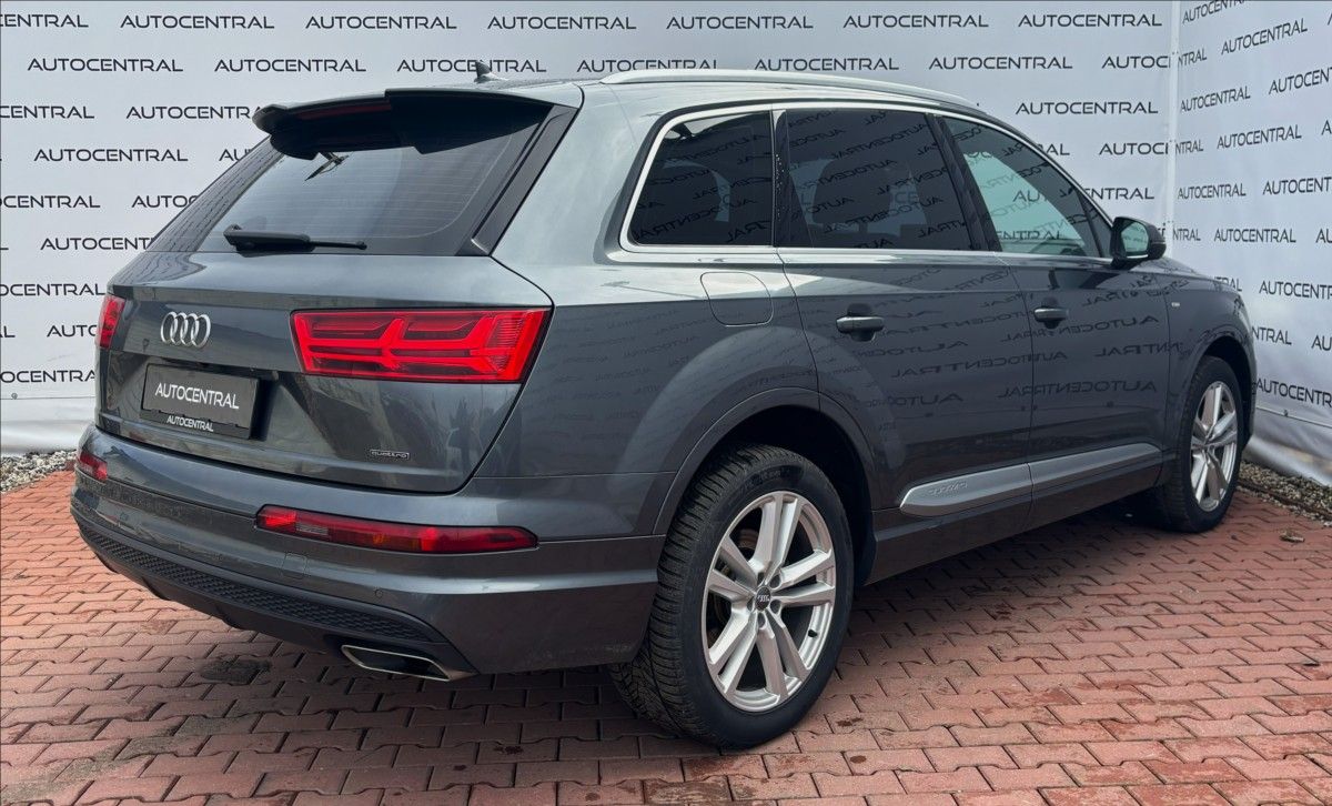 Audi Q7, 3,0 TDi,QUATTRO,S-LINE,NEHAVAR - fotka 4