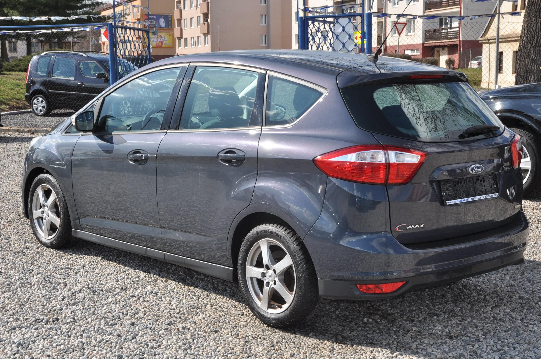 Ford C-MAX, 1.0 EcoBoost 74kW - fotka 4
