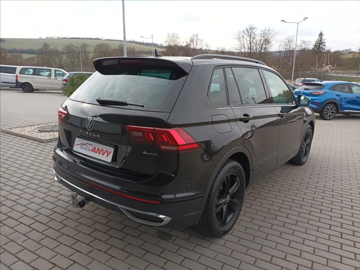 Volkswagen Tiguan, 2,0 TDI,147KW,URBAN SPORT,4X4 - fotka 5