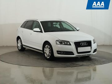 1.2 TFSI, Base, Klima