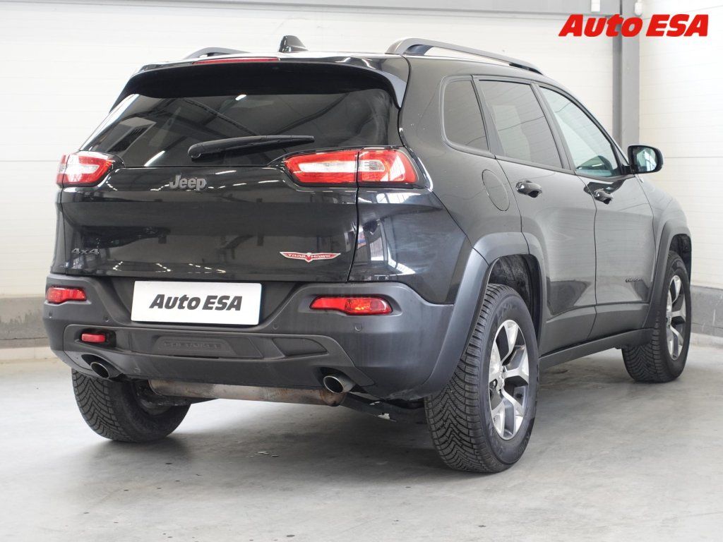 Jeep Cherokee, 3.2 V6 4WD,AT,bixen,navi - fotka 4