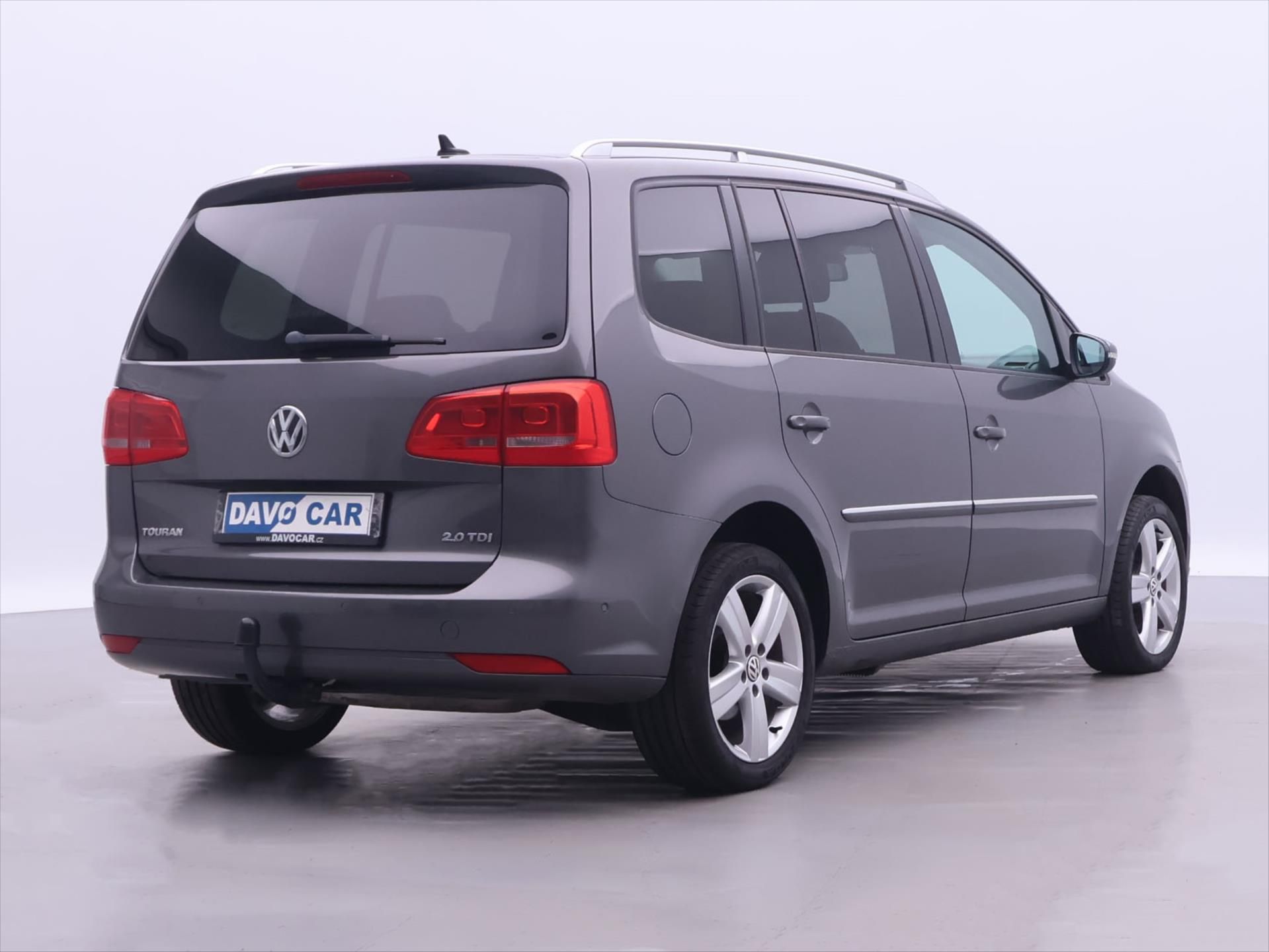 Volkswagen Touran, 2,0 TDI 125kW DSG Highline - fotka 4