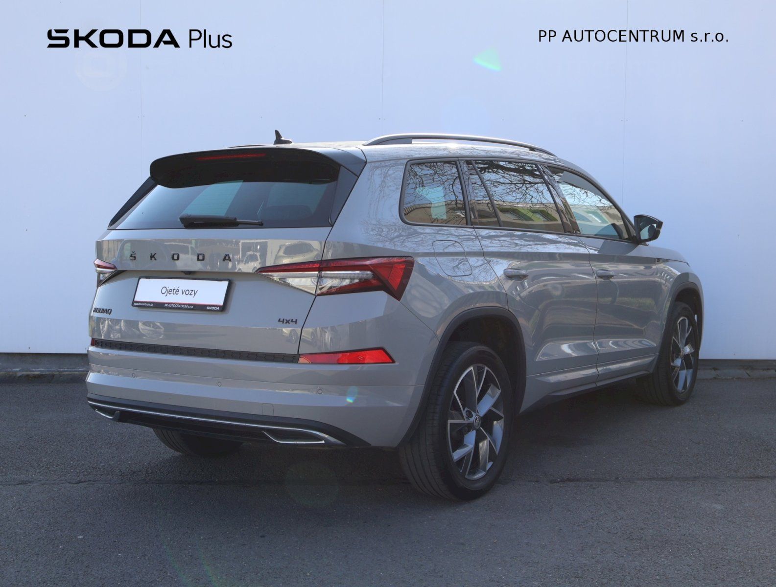Škoda Kodiaq, Sportline Plus 4x4 DSG 2.0TDI - fotka 2