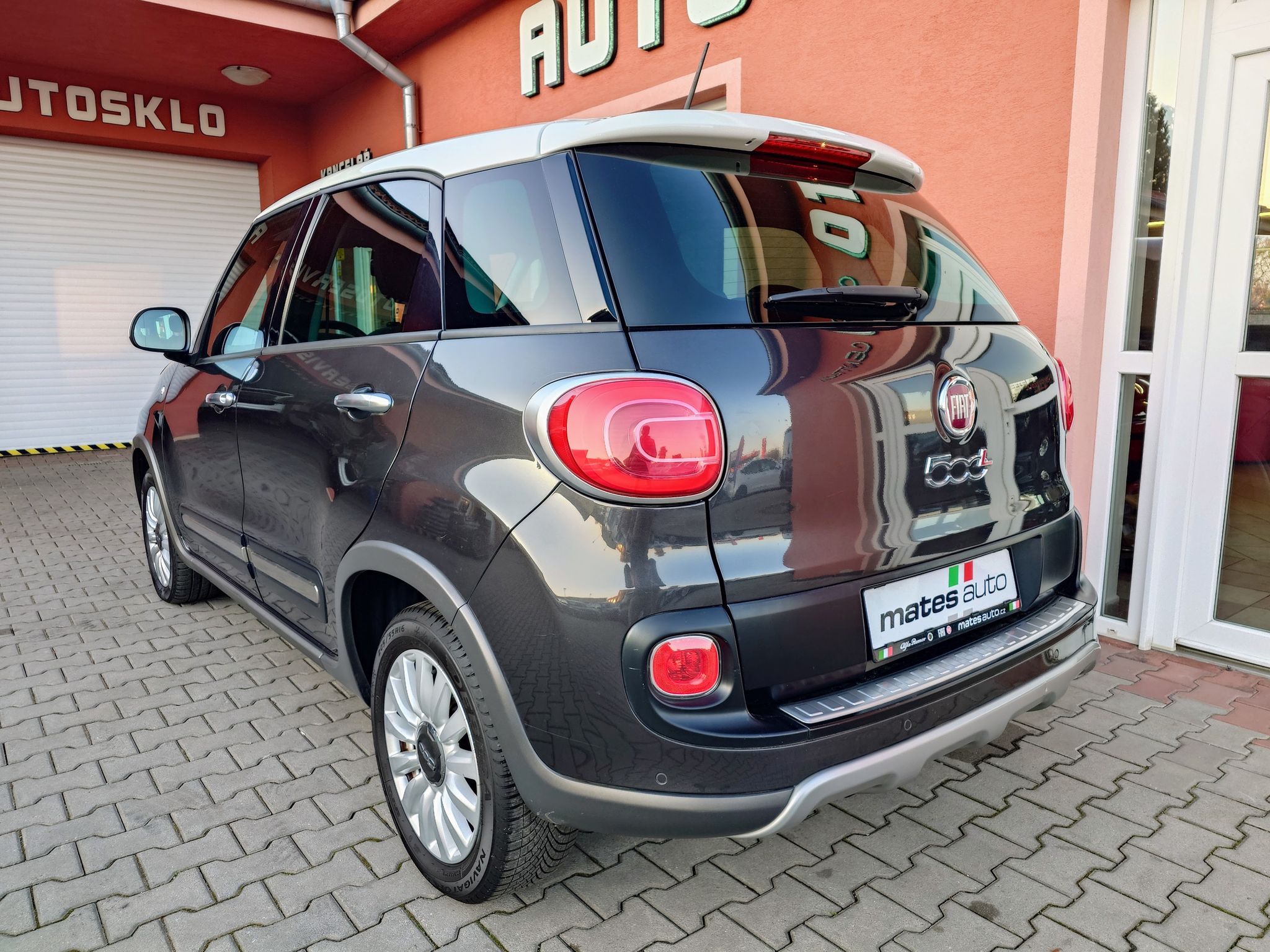 Fiat 500L, Trekking 88kW - fotka 3