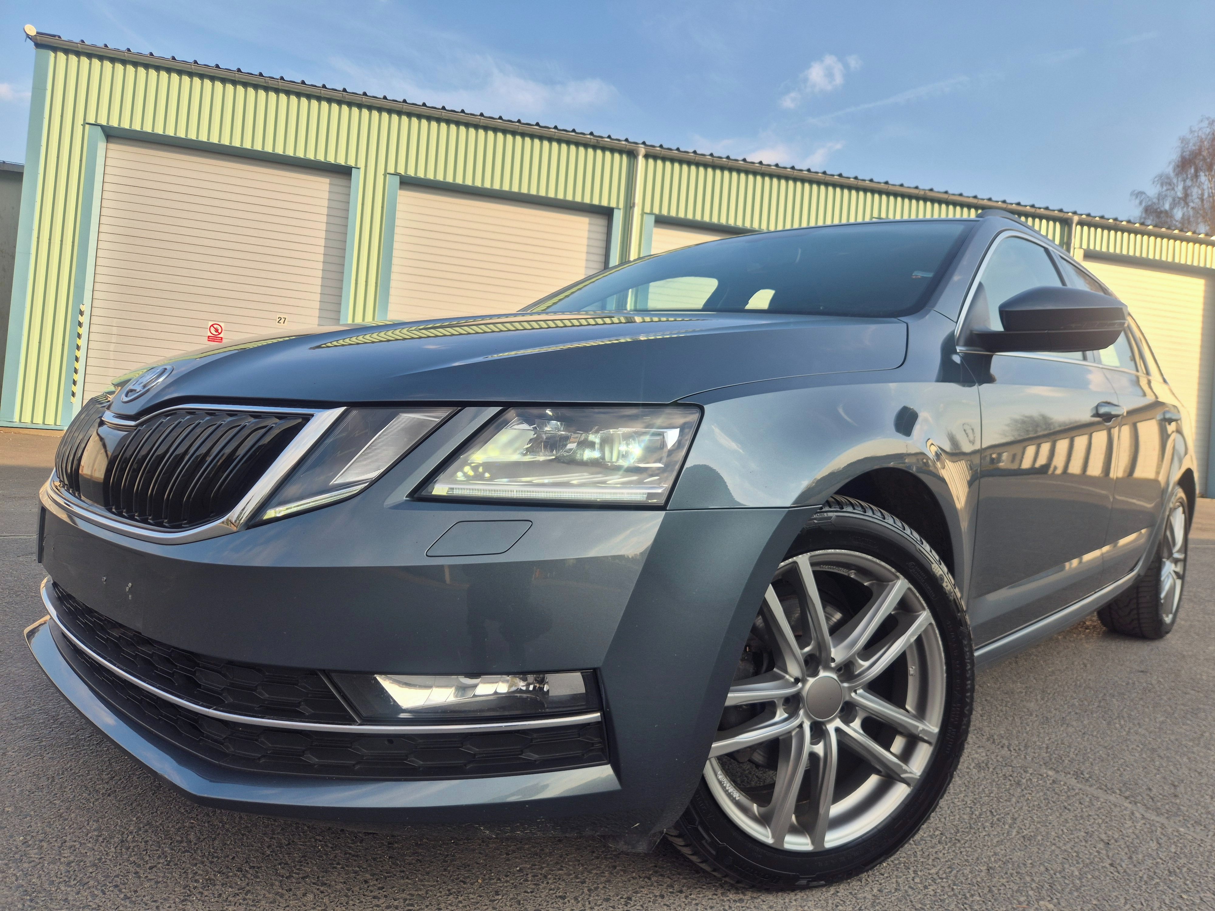 Škoda Octavia, 110 KW manuál ROK ZÁRUKA