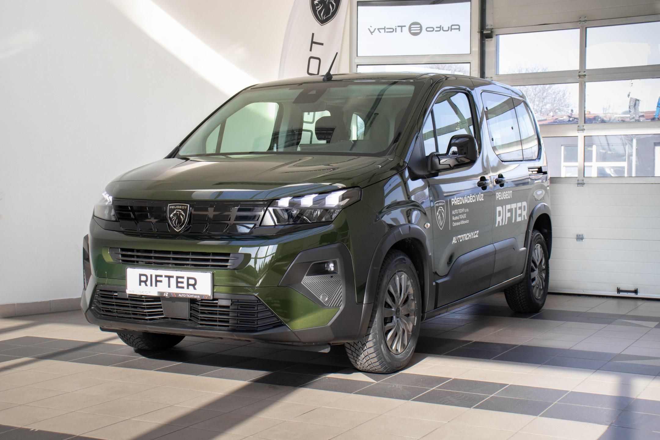 Peugeot Rifter, ALLURE PureTech 110 MAN6