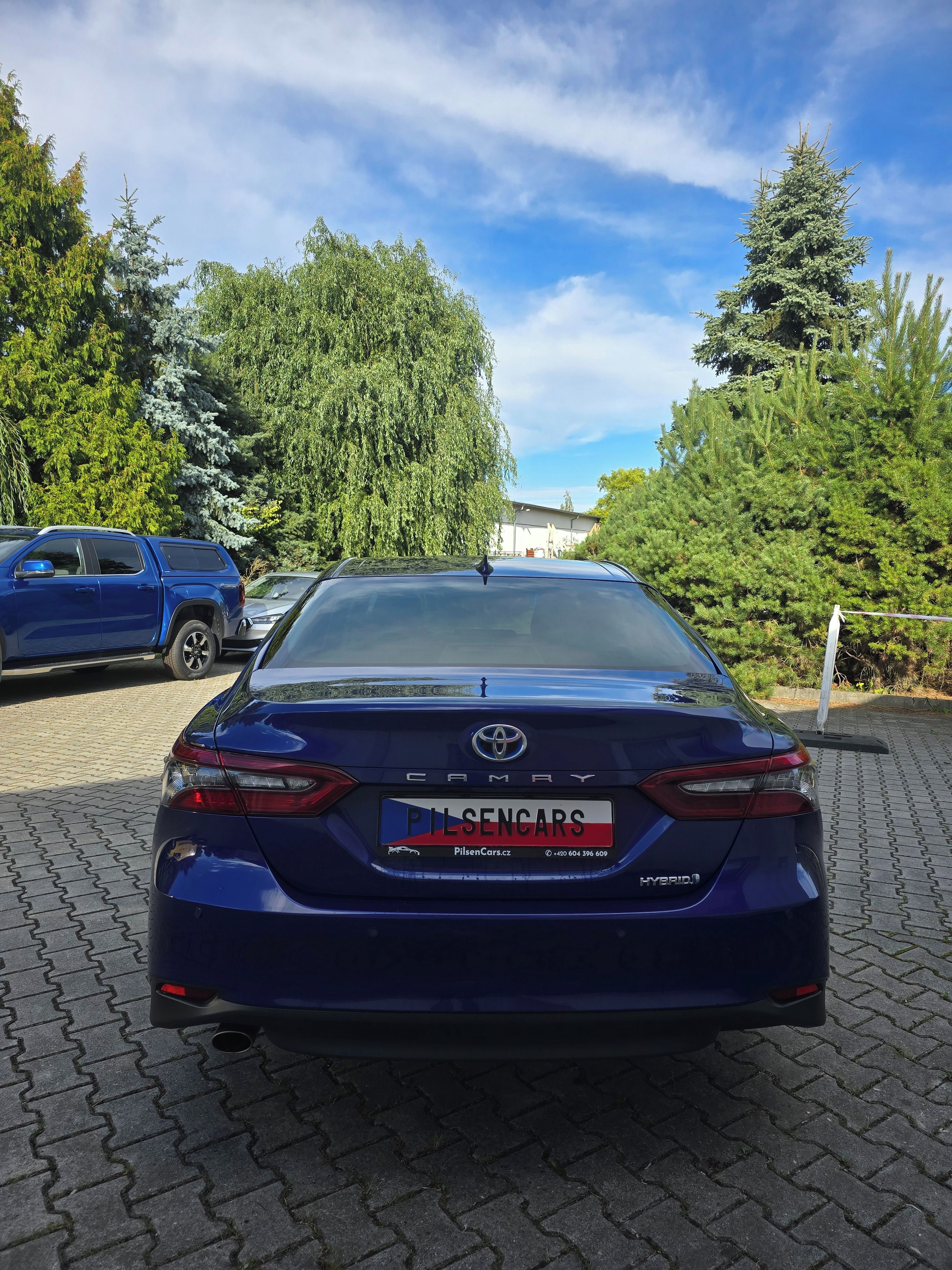 Toyota Camry, 2.5 Hybrid CVT EXECUTIVE VIP - fotka 4