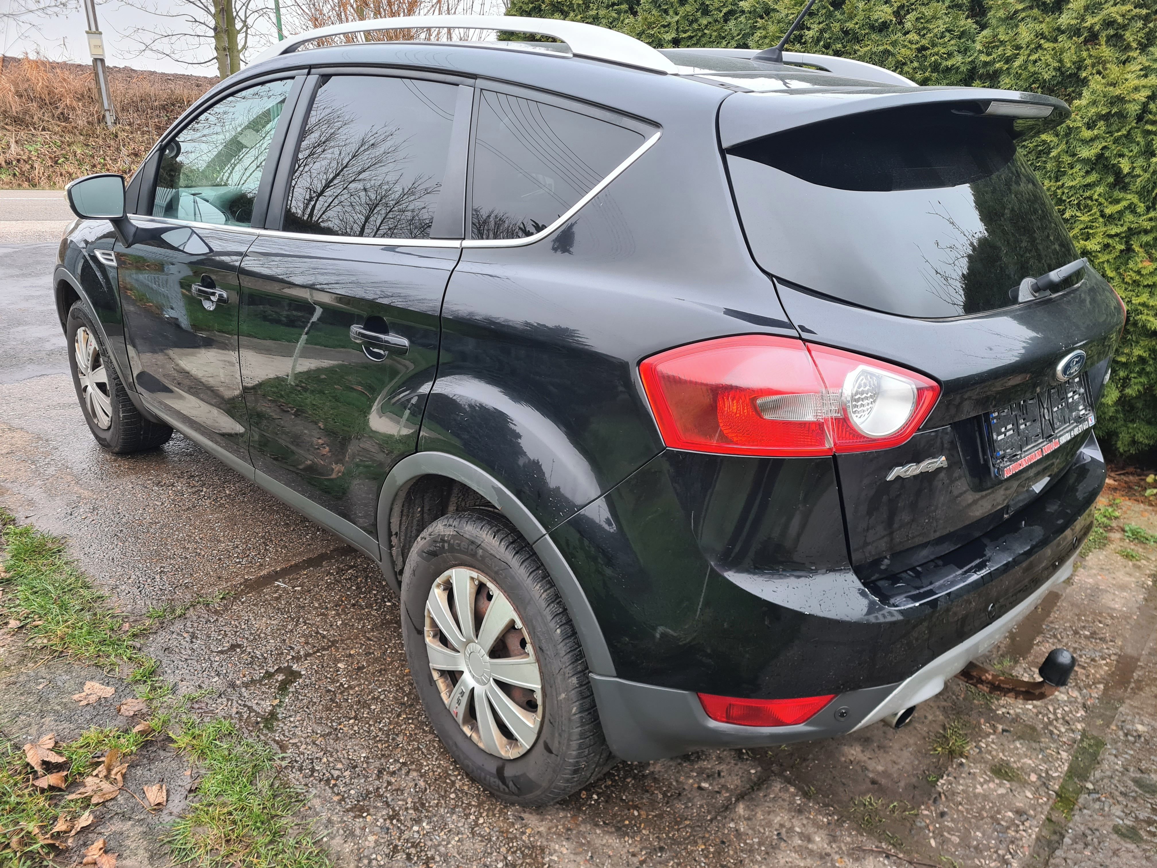Ford Kuga, 2.0 TDCi 4x4 Titanium S - fotka 2